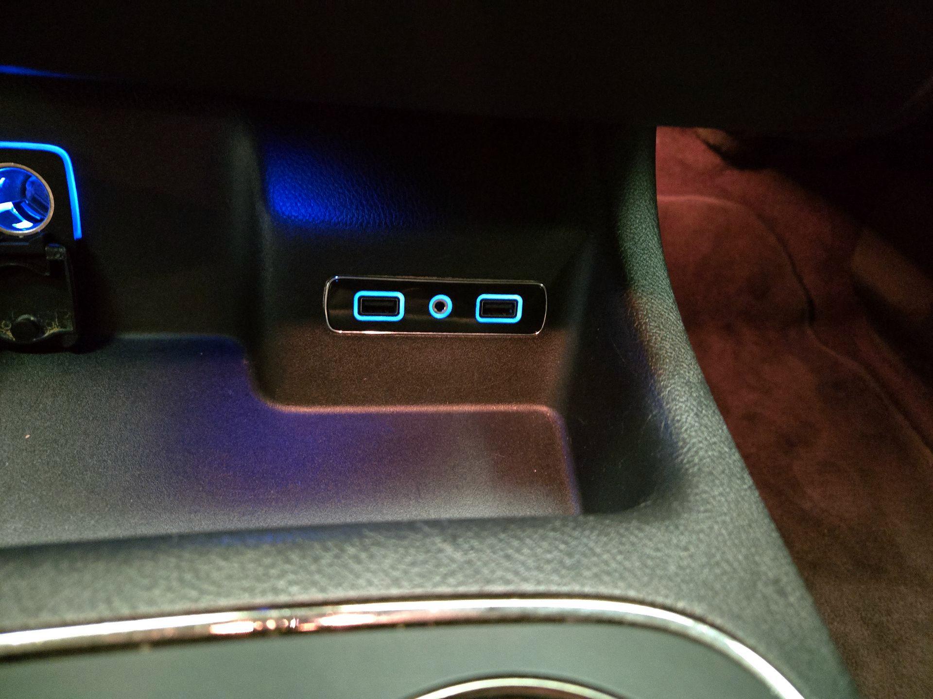 Thumbnail: 2018 Dodge Durango - 17