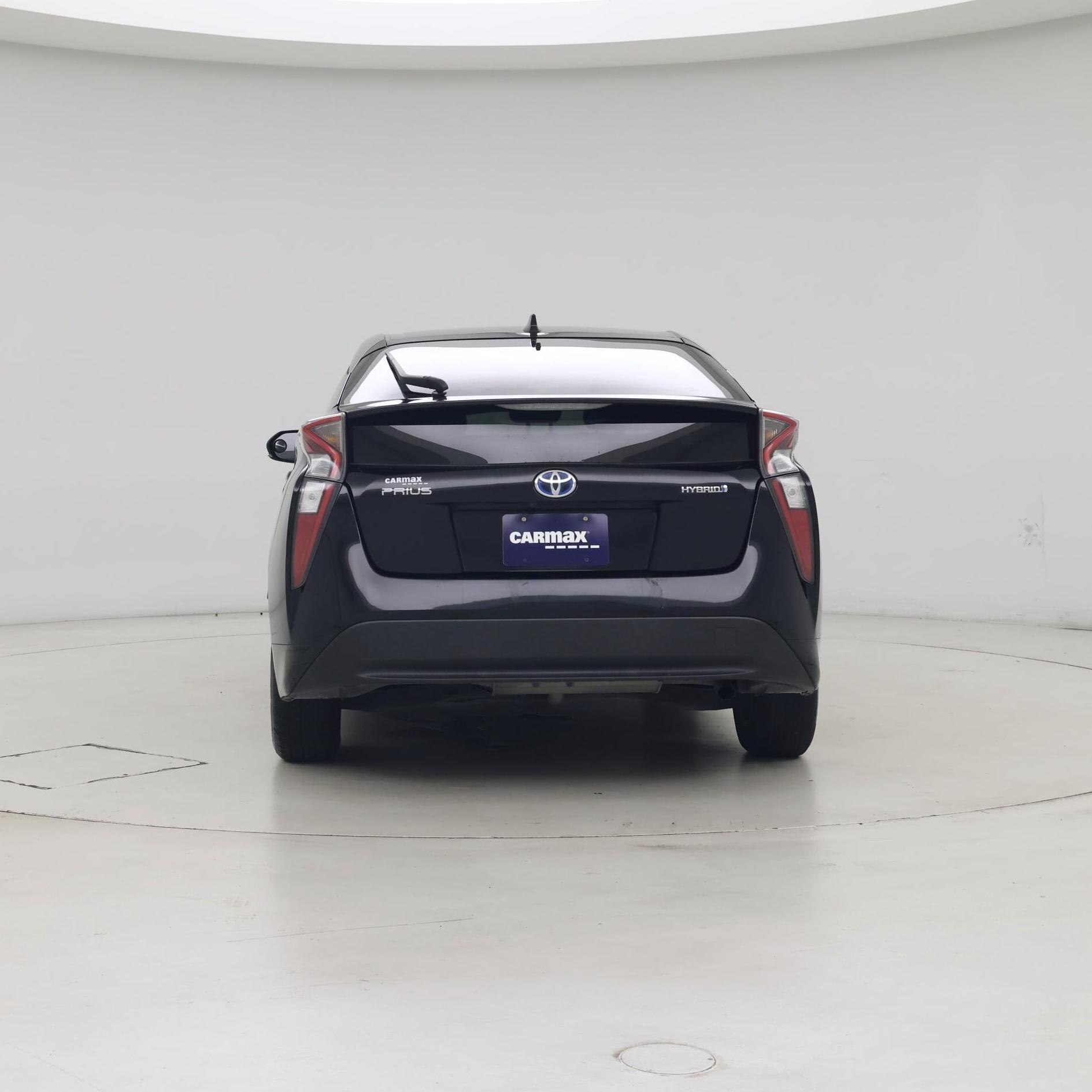 Thumbnail: 2017 Toyota Prius - 6