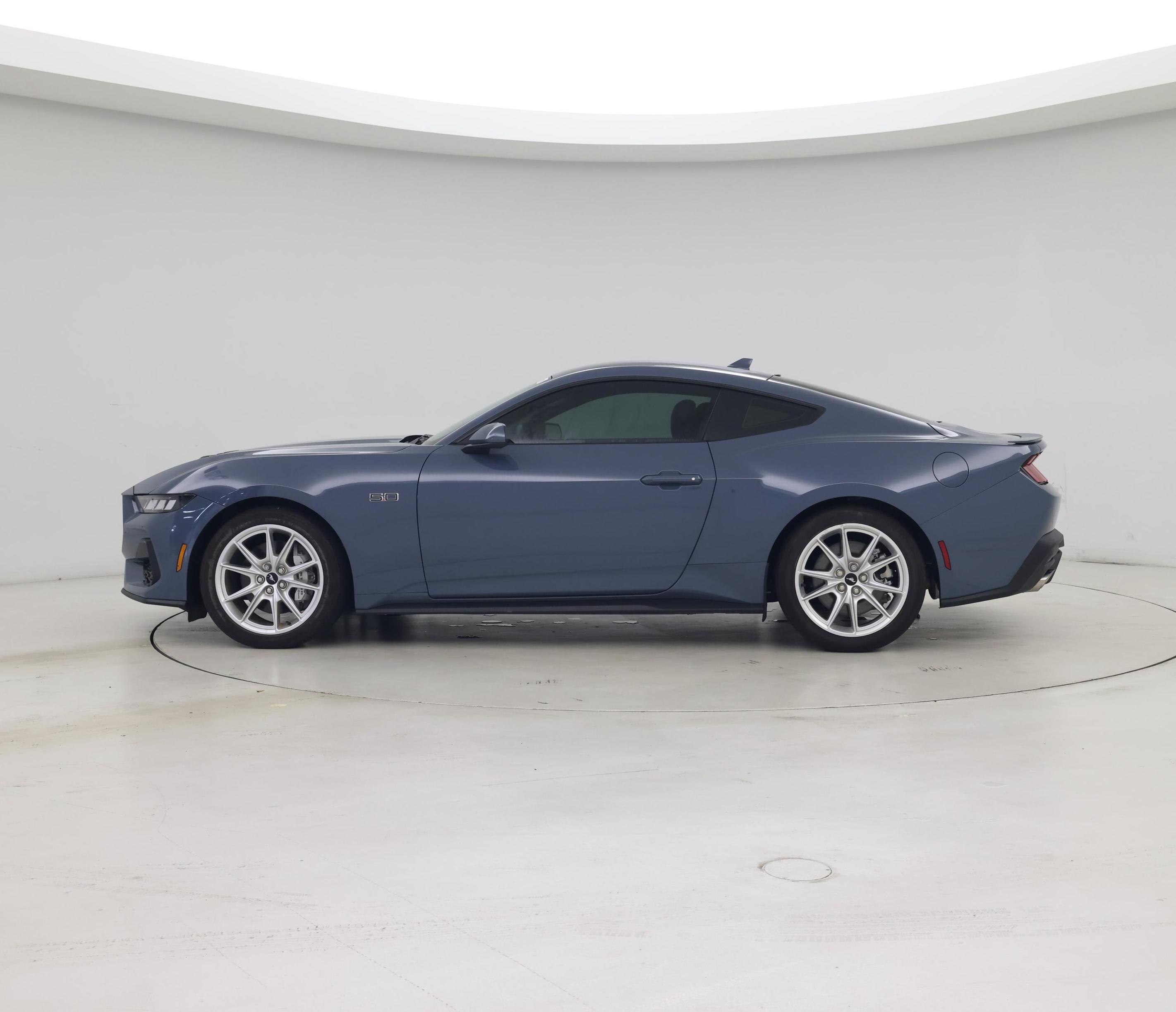 Thumbnail: 2025 Ford Mustang - 3