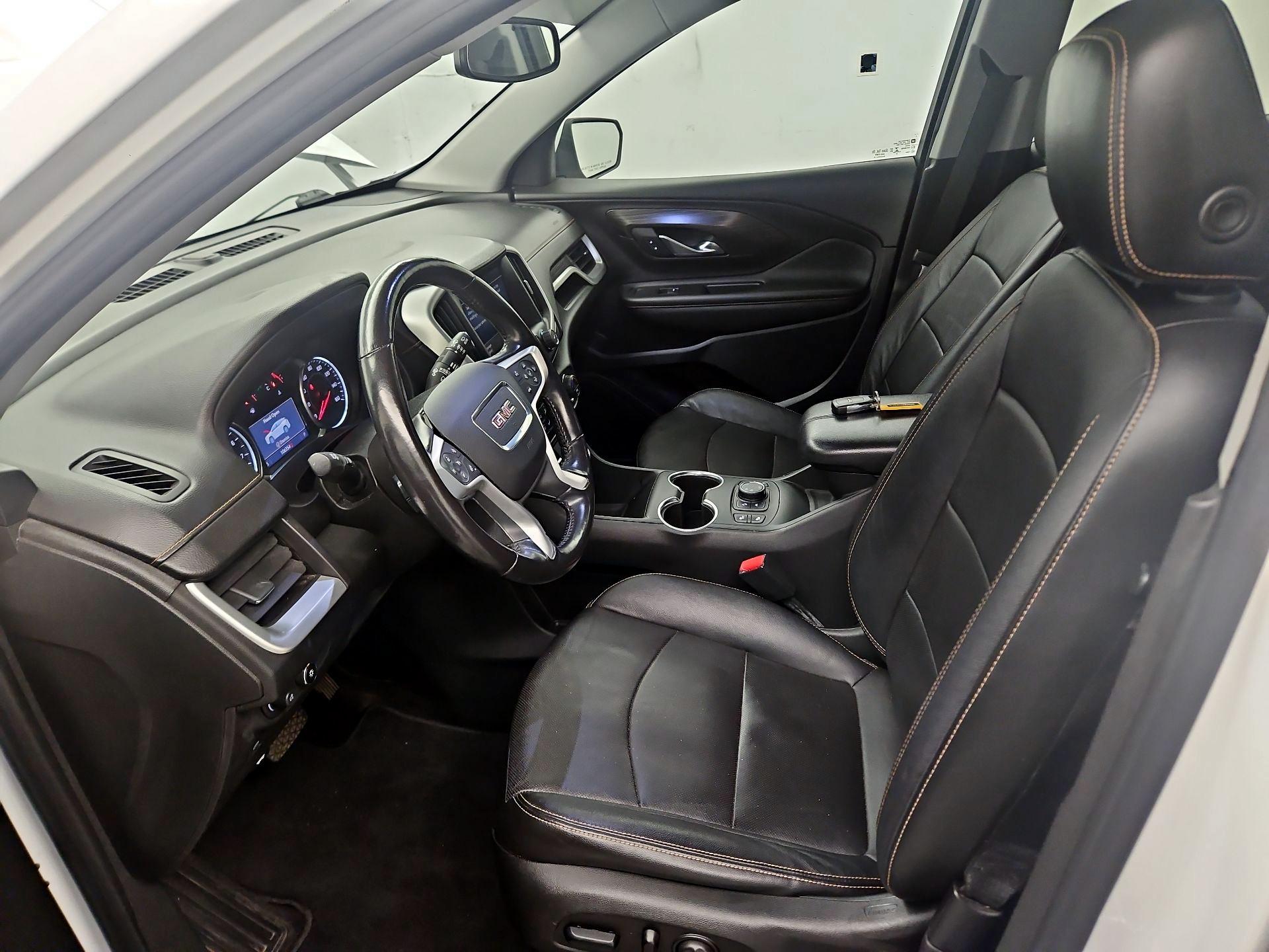 Thumbnail: 2021 GMC Terrain - 11