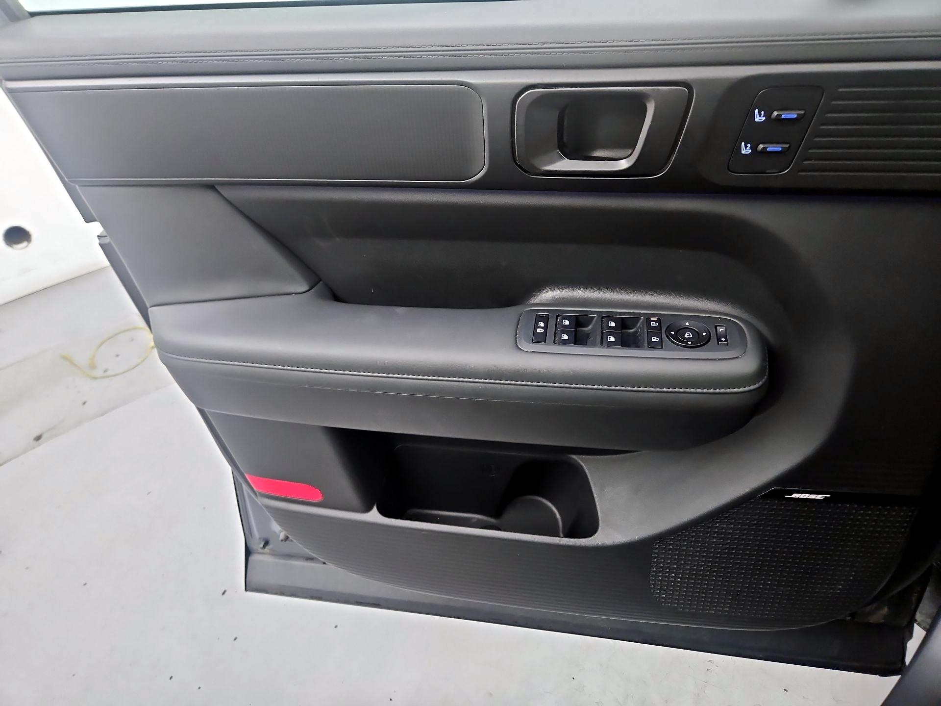 Thumbnail: 2024 Hyundai Santa Fe - 12