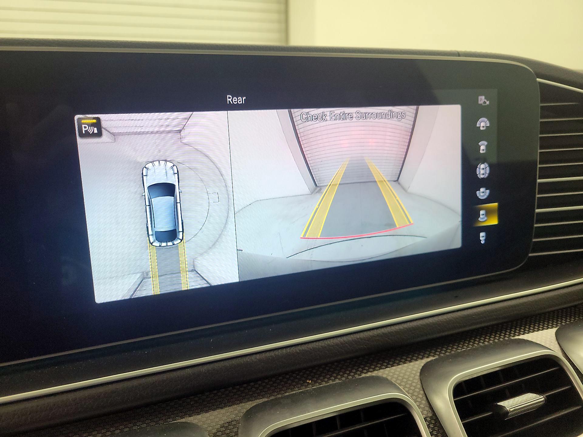 Thumbnail: 2023 Mercedes-Benz GLE - 13