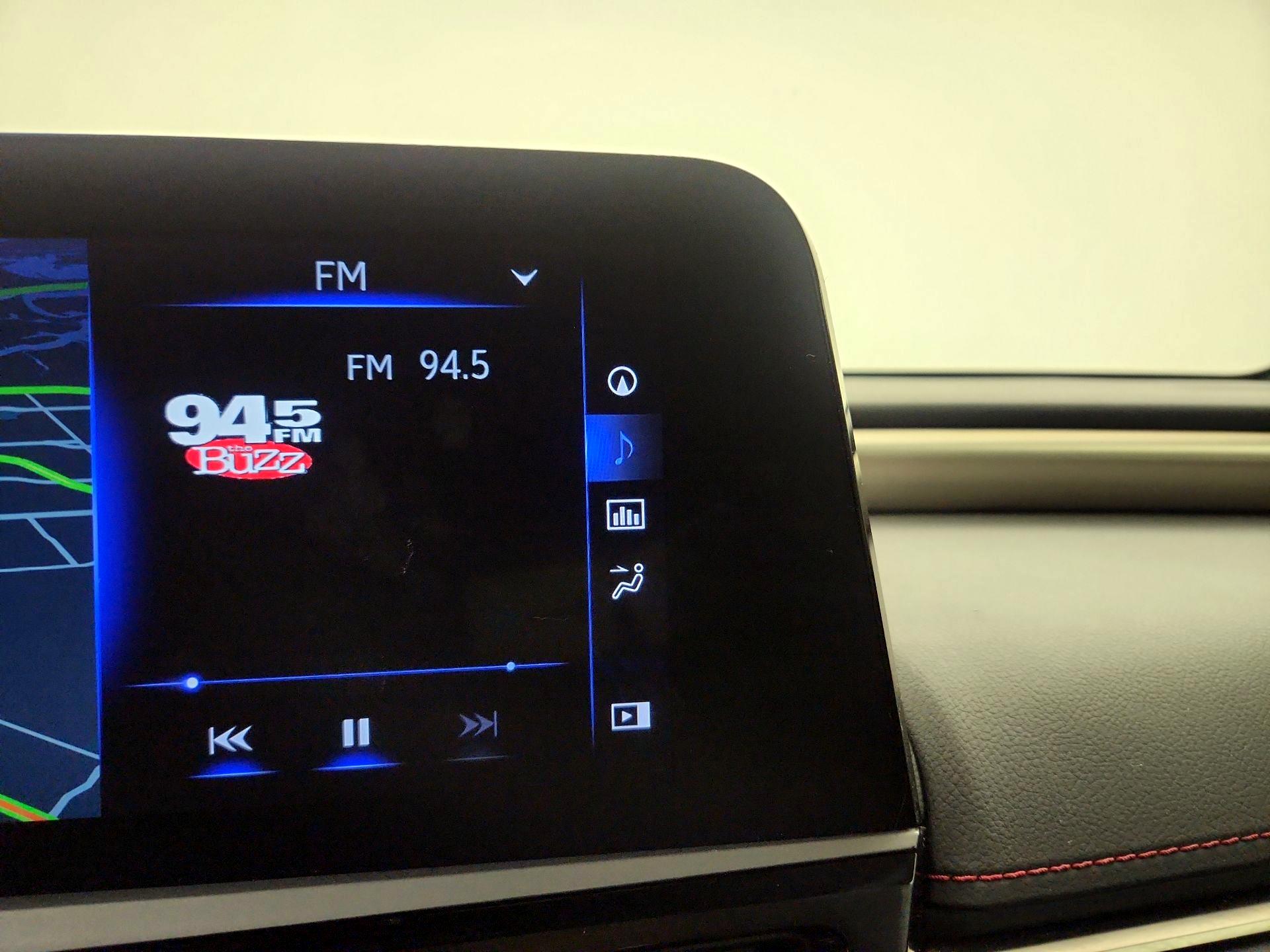 Thumbnail: 2022 Lexus ES - 16