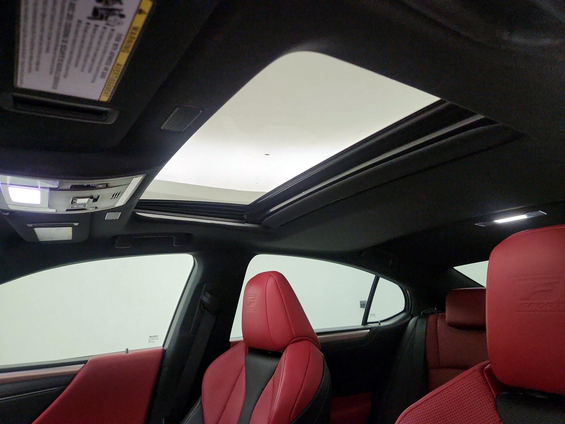 Thumbnail: 2022 Lexus ES - 20