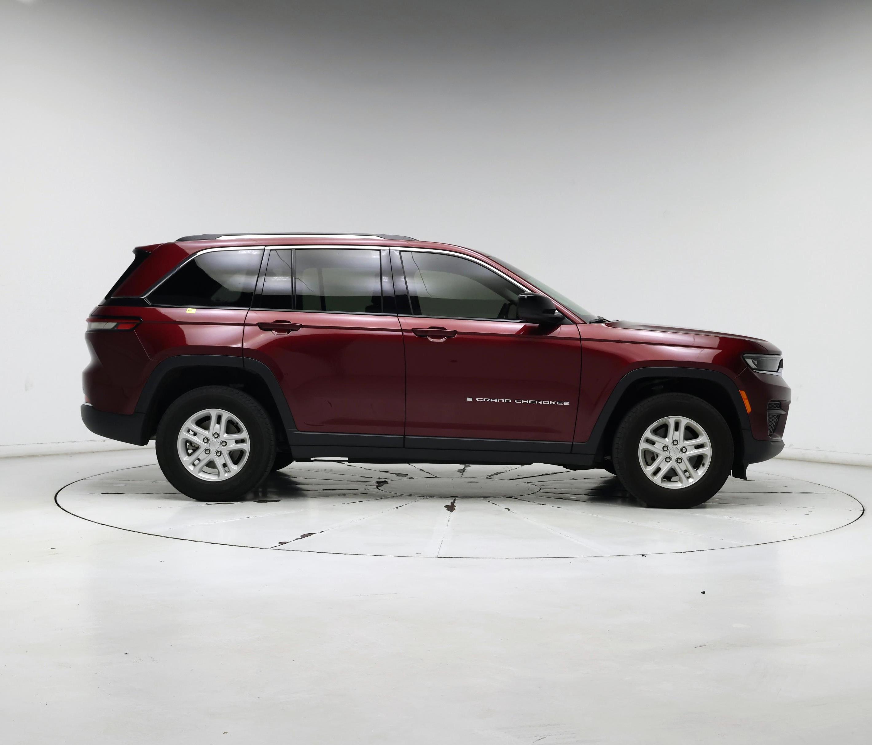 Thumbnail: 2023 Jeep Grand Cherokee - 7