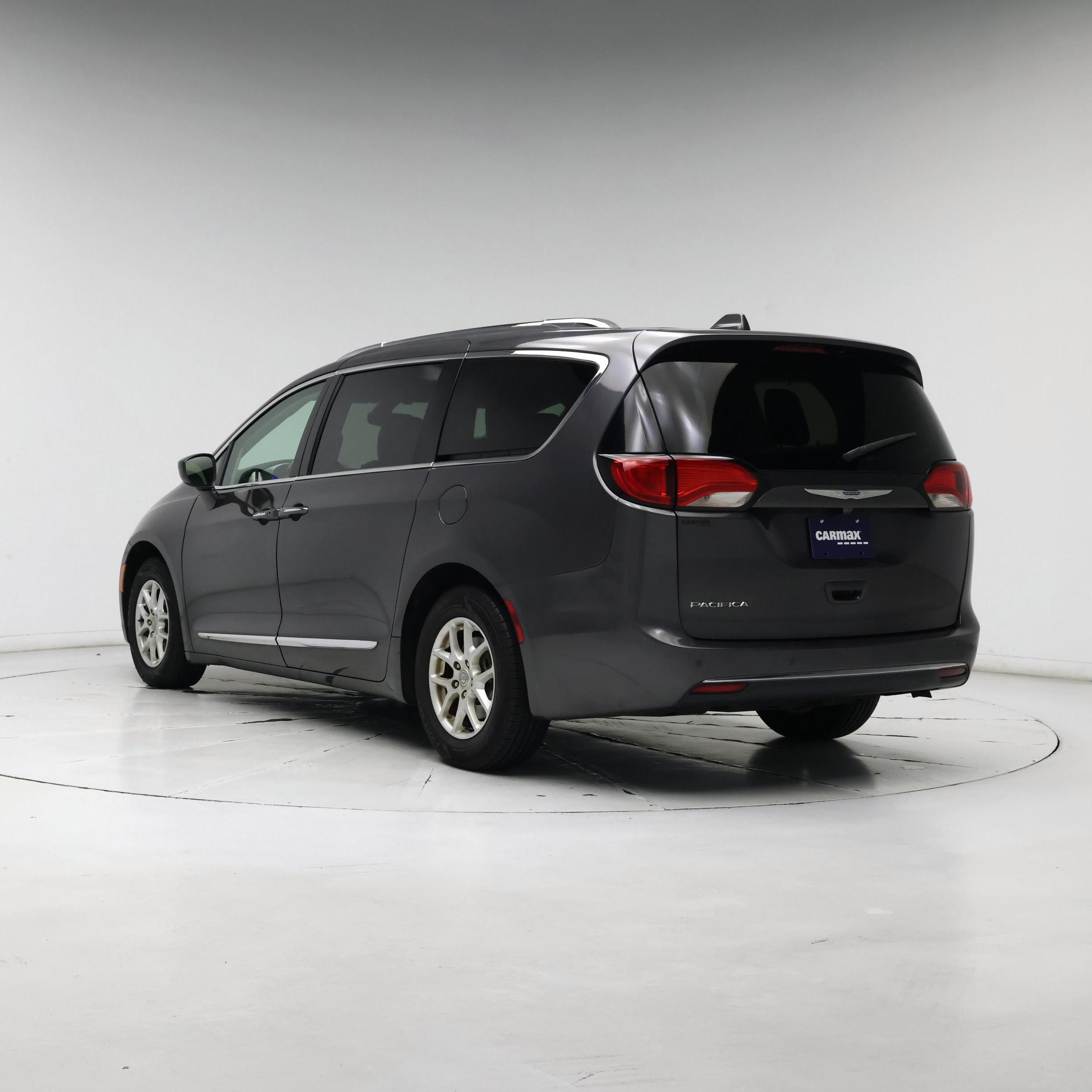 Thumbnail: 2020 Chrysler Pacifica - 2