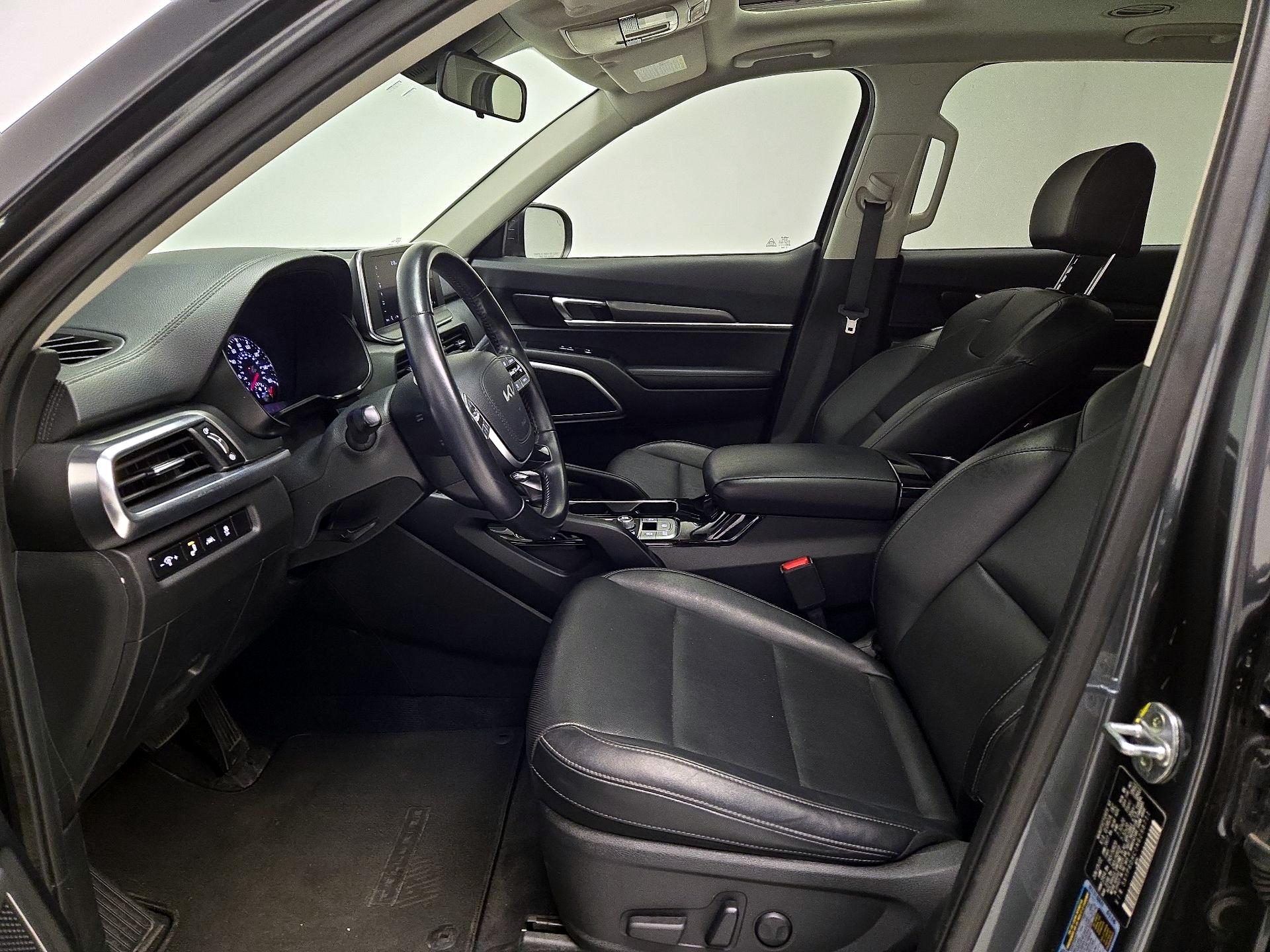 Thumbnail: 2022 Kia Telluride - 11