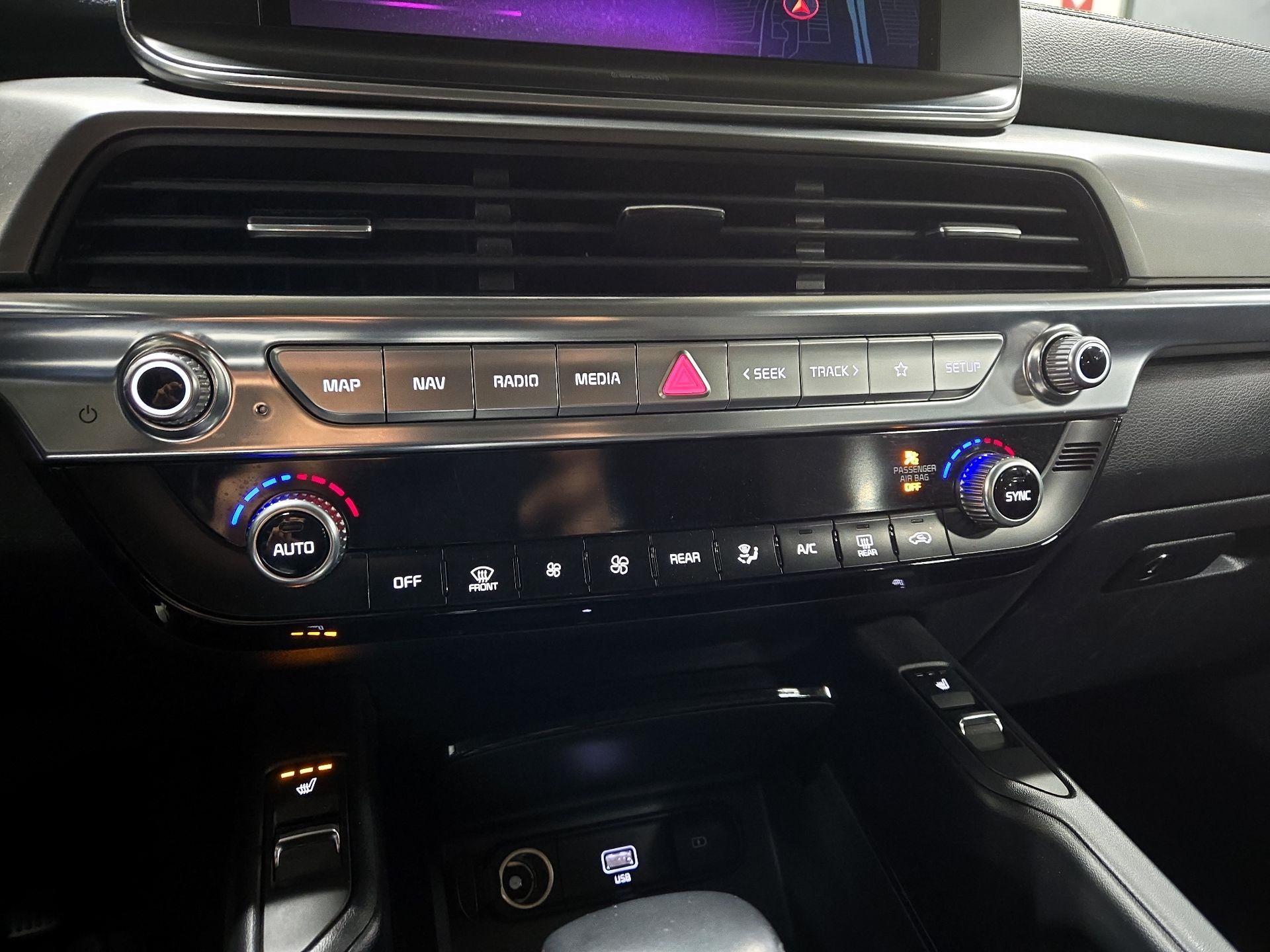 Thumbnail: 2022 Kia Telluride - 16