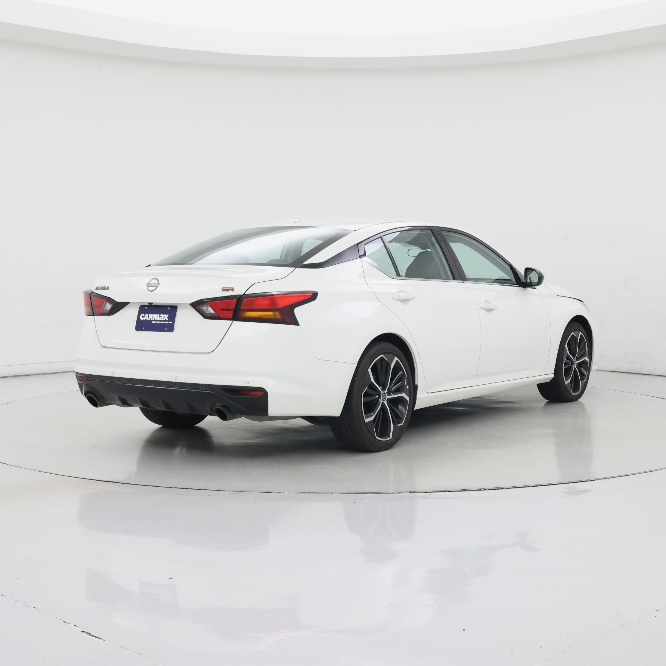 Thumbnail: 2024 Nissan Altima - 8