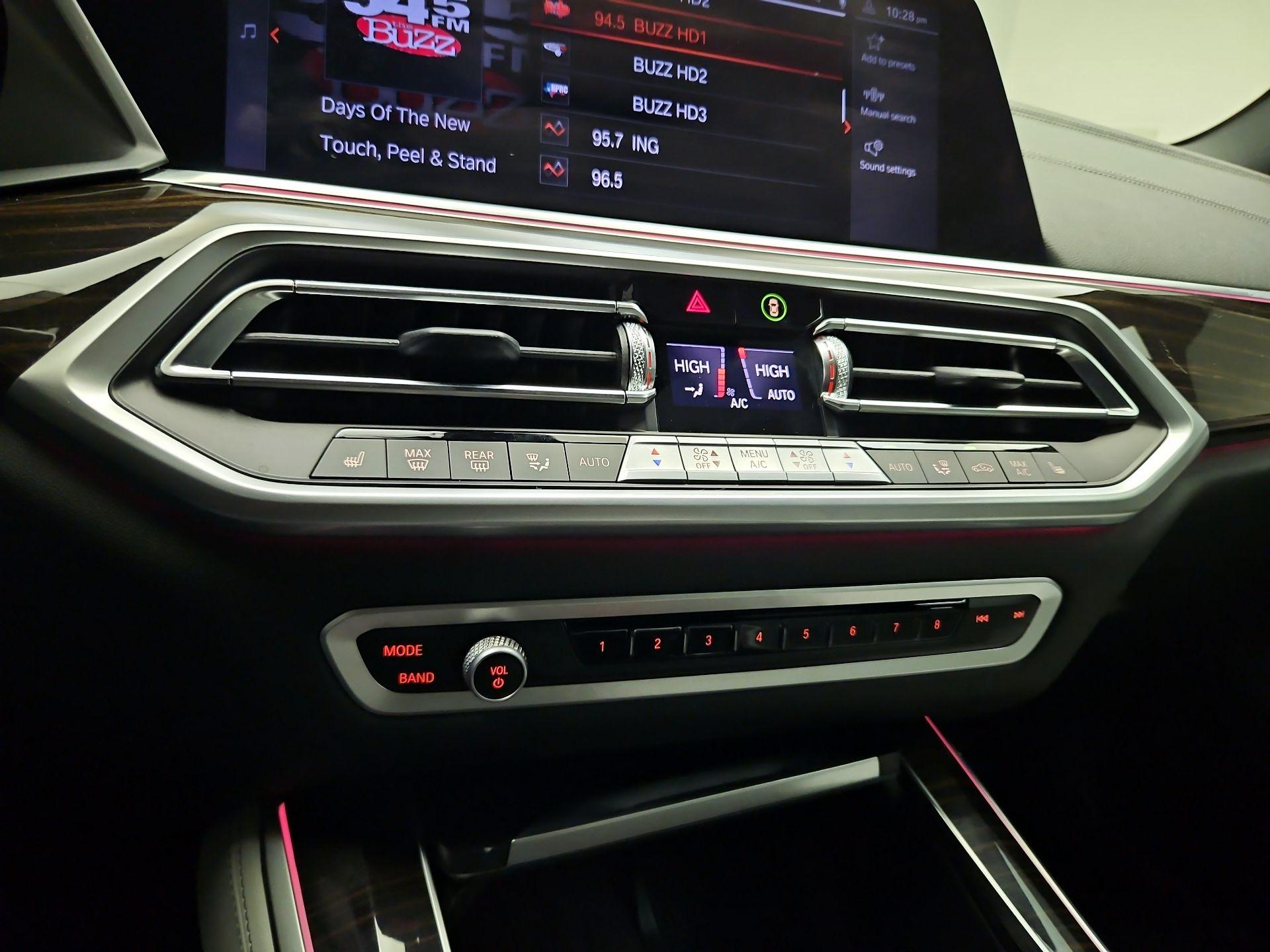 Thumbnail: 2023 BMW X5 - 16