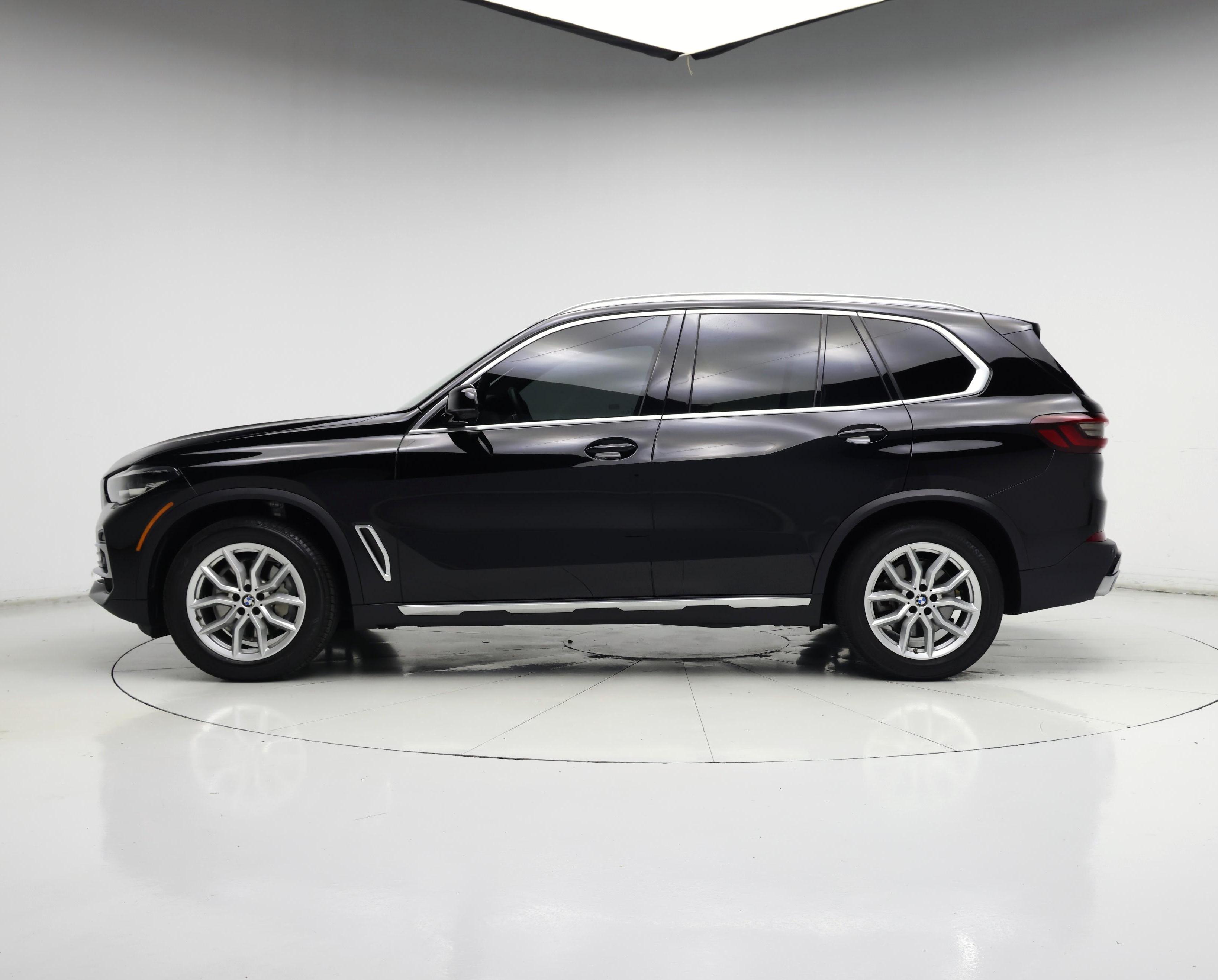 Thumbnail: 2023 BMW X5 - 3