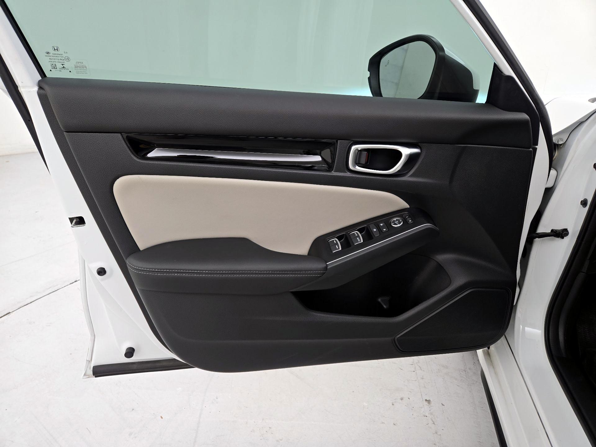 Thumbnail: 2022 Honda Civic - 12