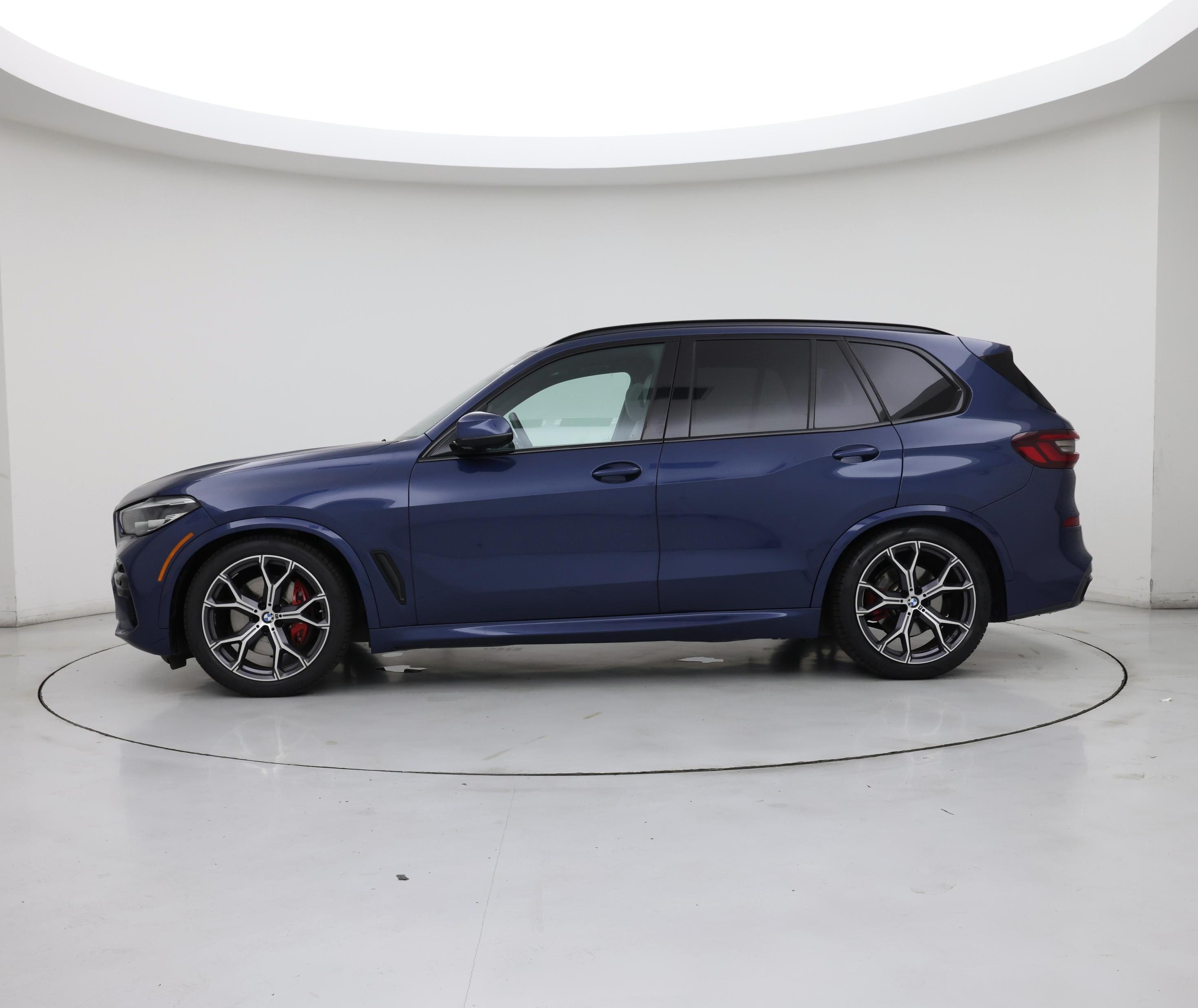 Thumbnail: 2023 BMW X5 - 3