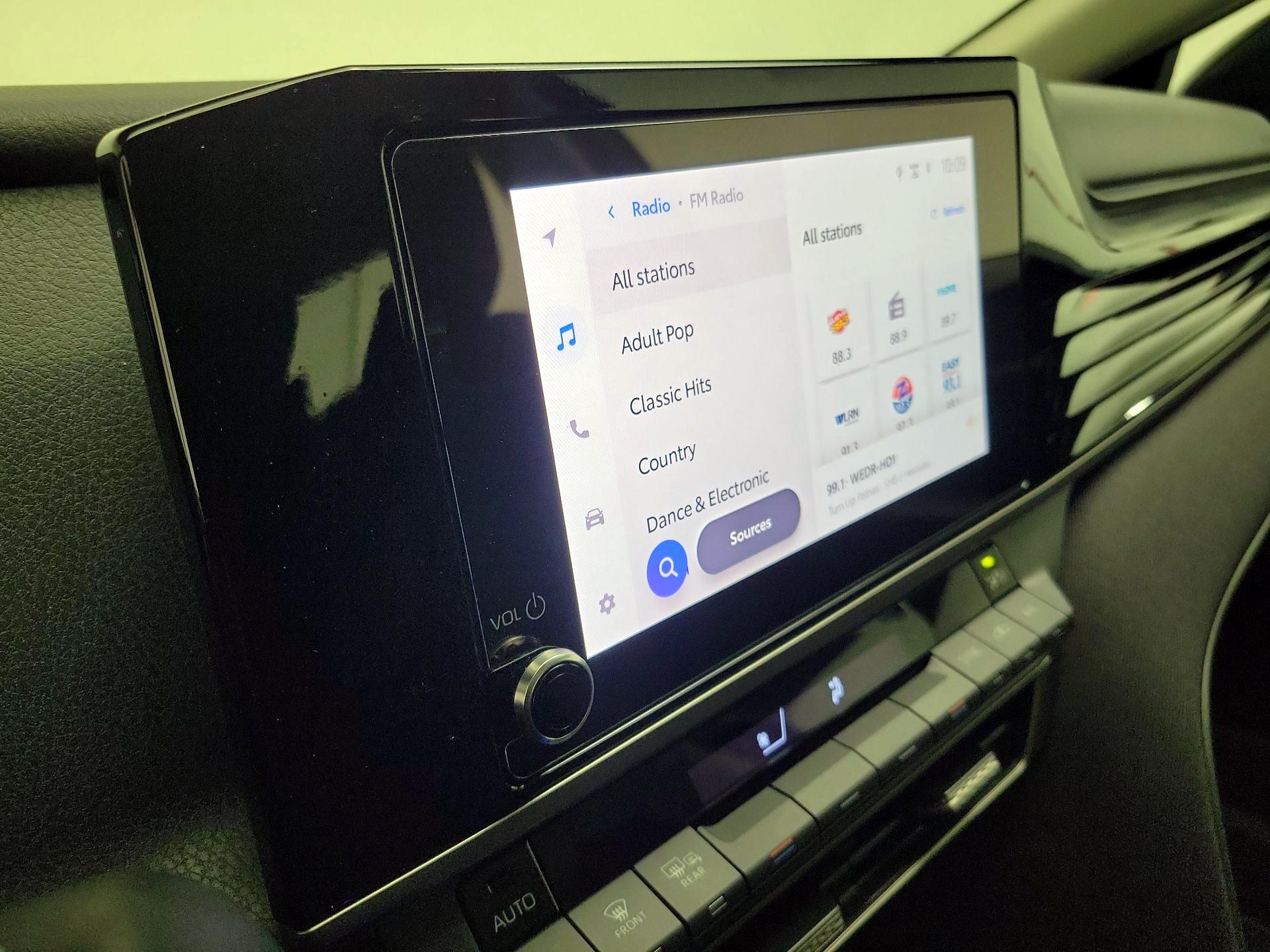 Thumbnail: 2025 Toyota Camry - 16