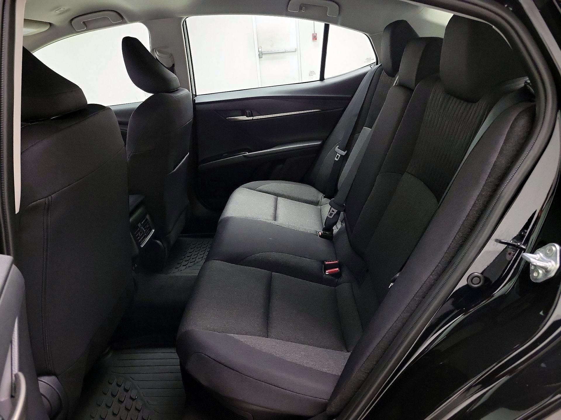 Thumbnail: 2025 Toyota Camry - 20