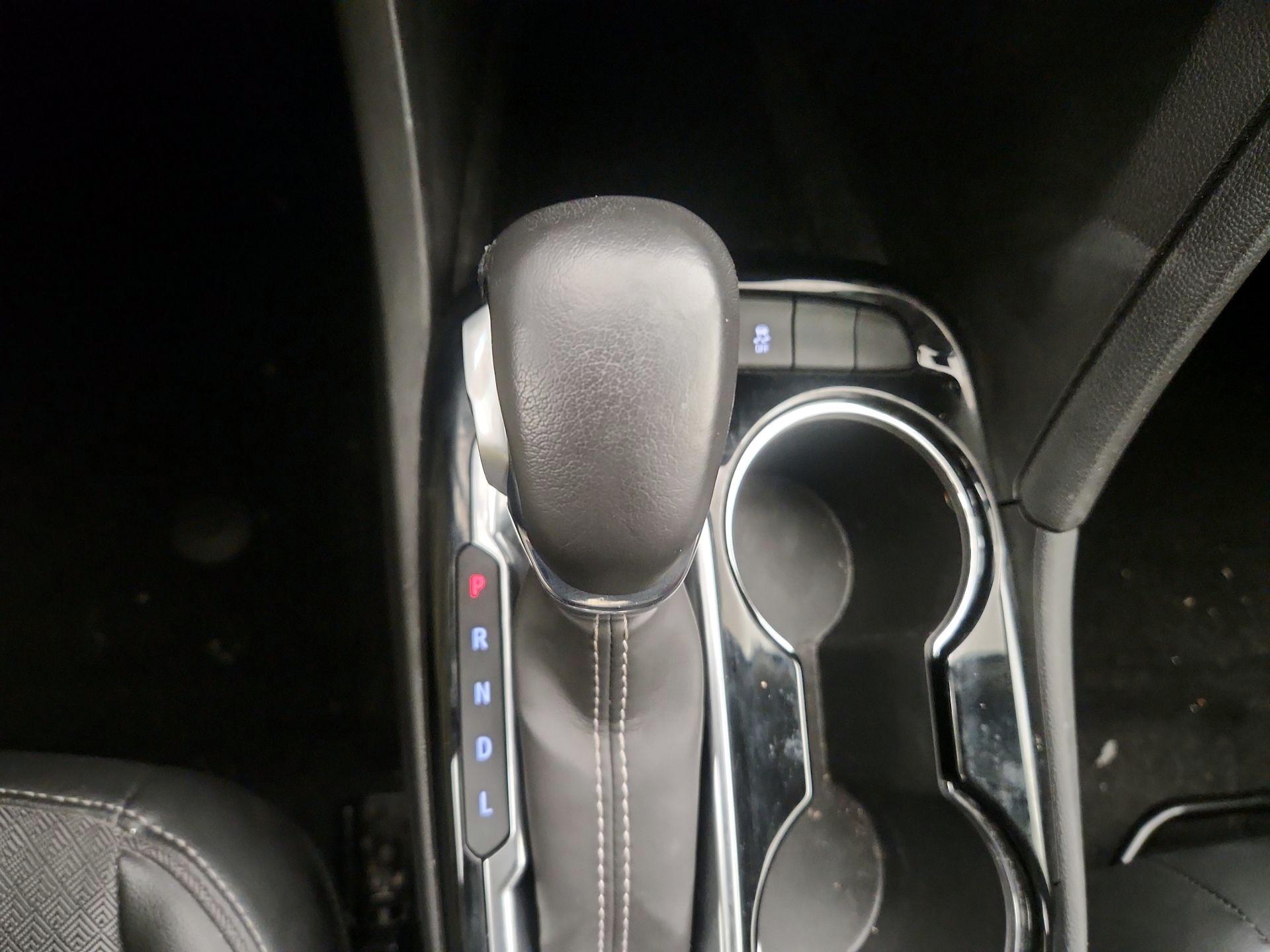 Thumbnail: 2021 Buick Encore GX - 17