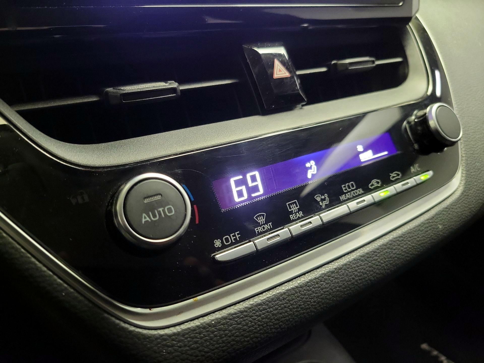 Thumbnail: 2023 Toyota Corolla - 16