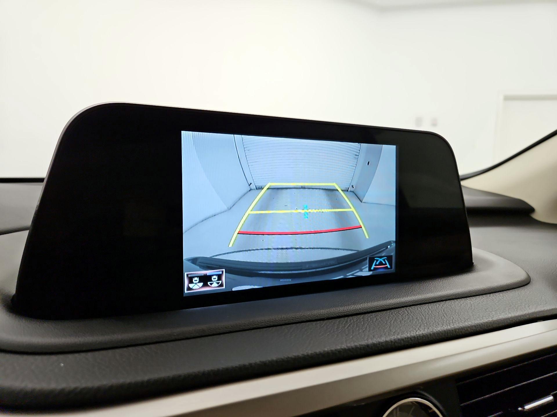 Thumbnail: 2022 Lexus RX - 14