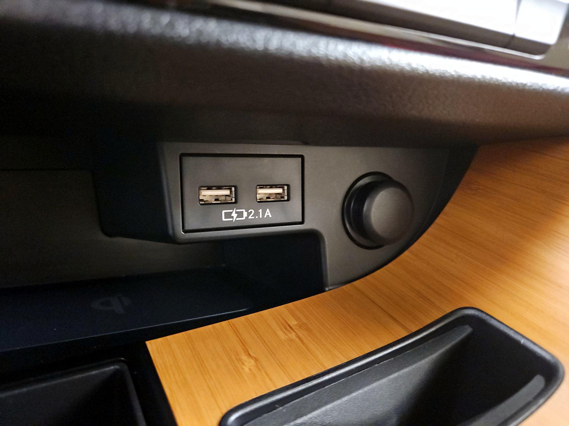 Thumbnail: 2022 Lexus RX - 18