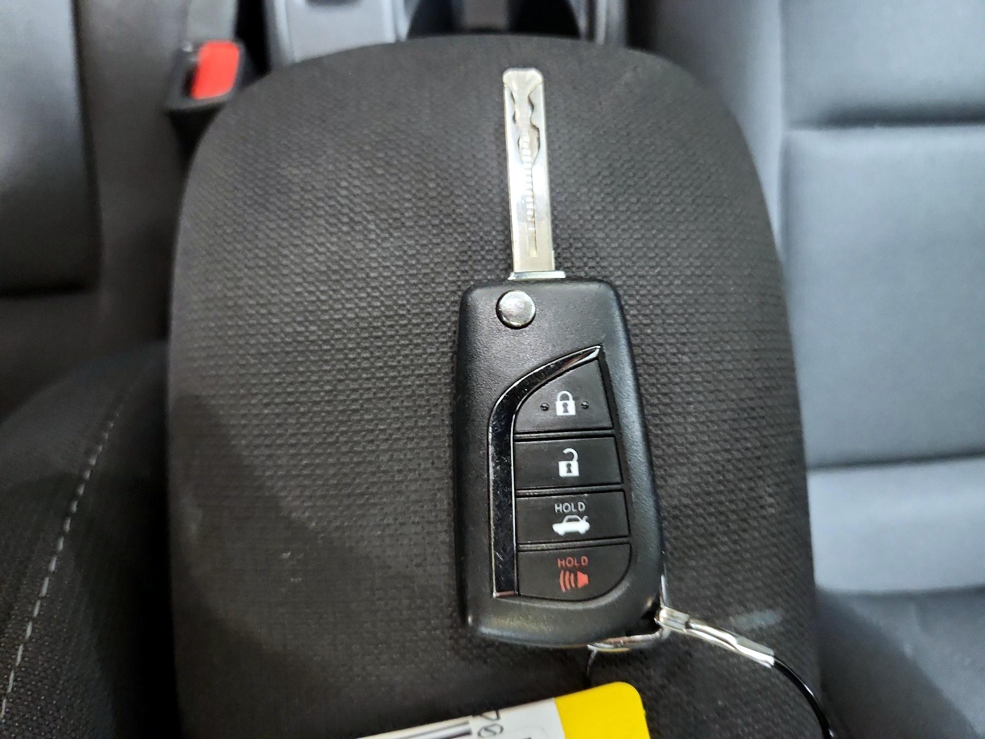 Thumbnail: 2024 Toyota Corolla - 18