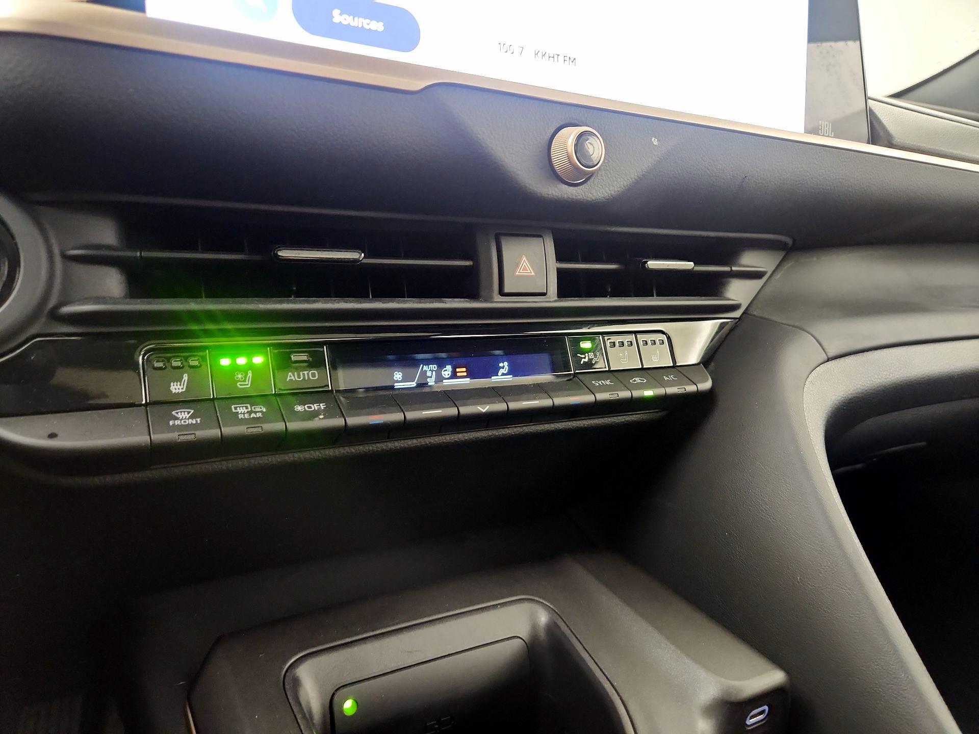 Thumbnail: 2023 Toyota Crown - 17