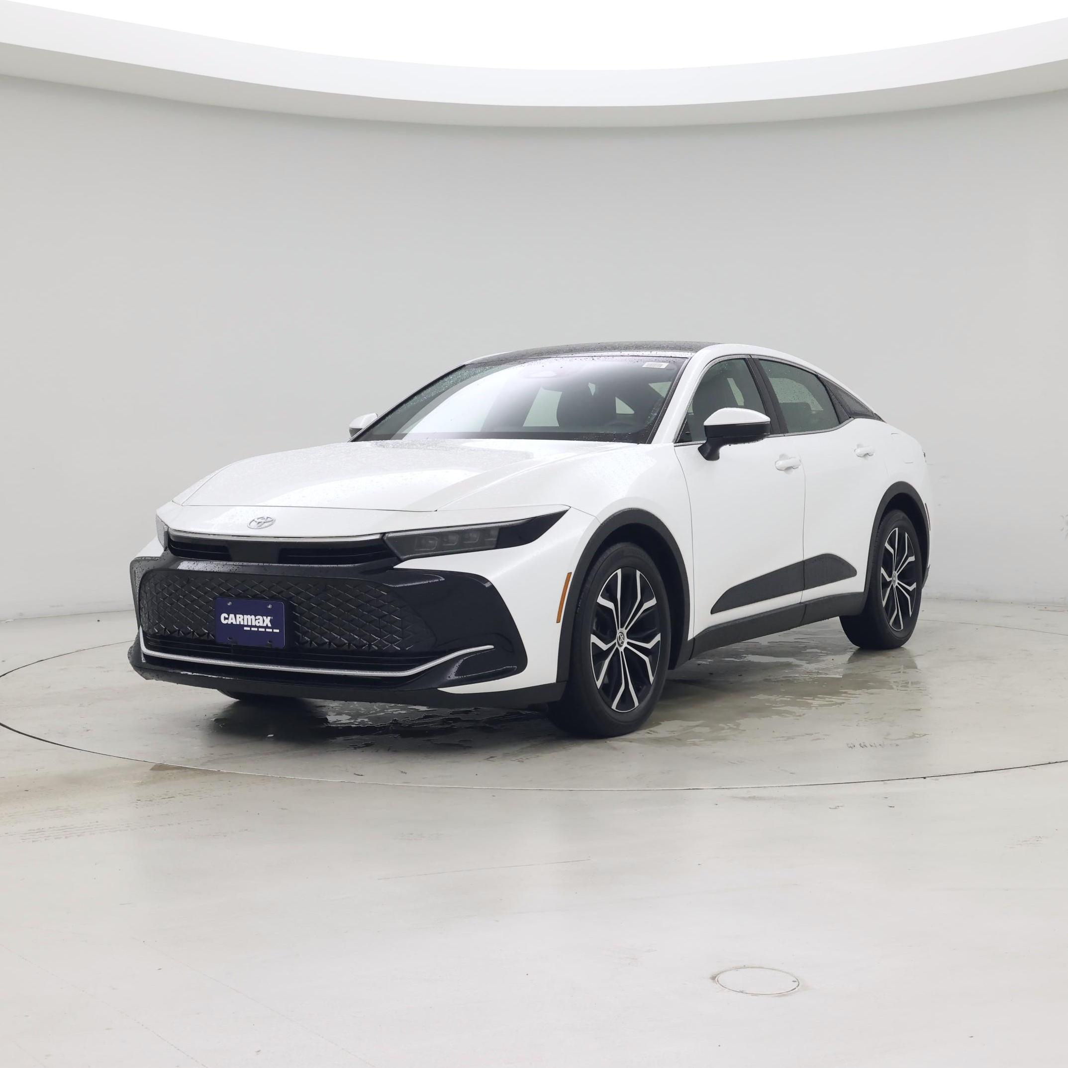 Thumbnail: 2023 Toyota Crown - 4