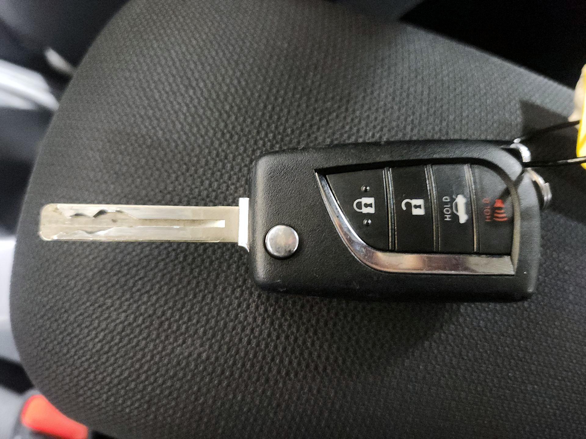 Thumbnail: 2024 Toyota Corolla - 18