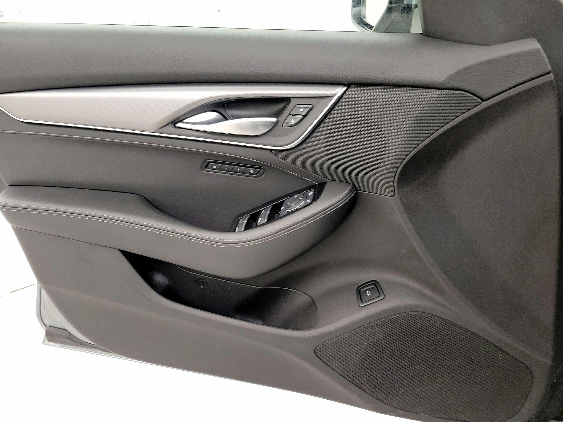 Thumbnail: 2023 Cadillac CT5 - 12