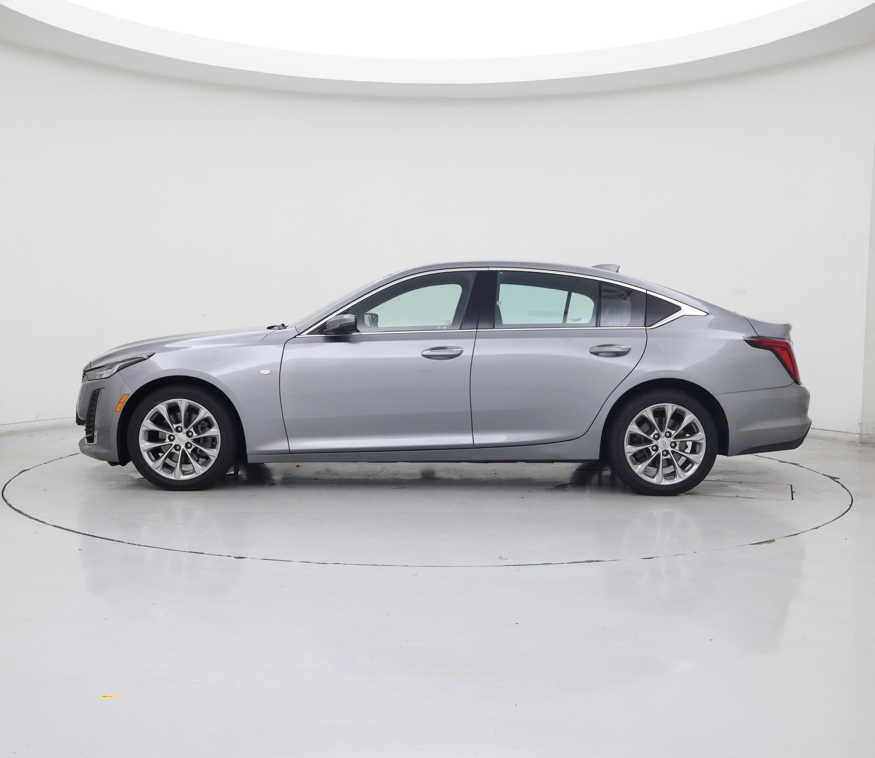 Thumbnail: 2023 Cadillac CT5 - 3