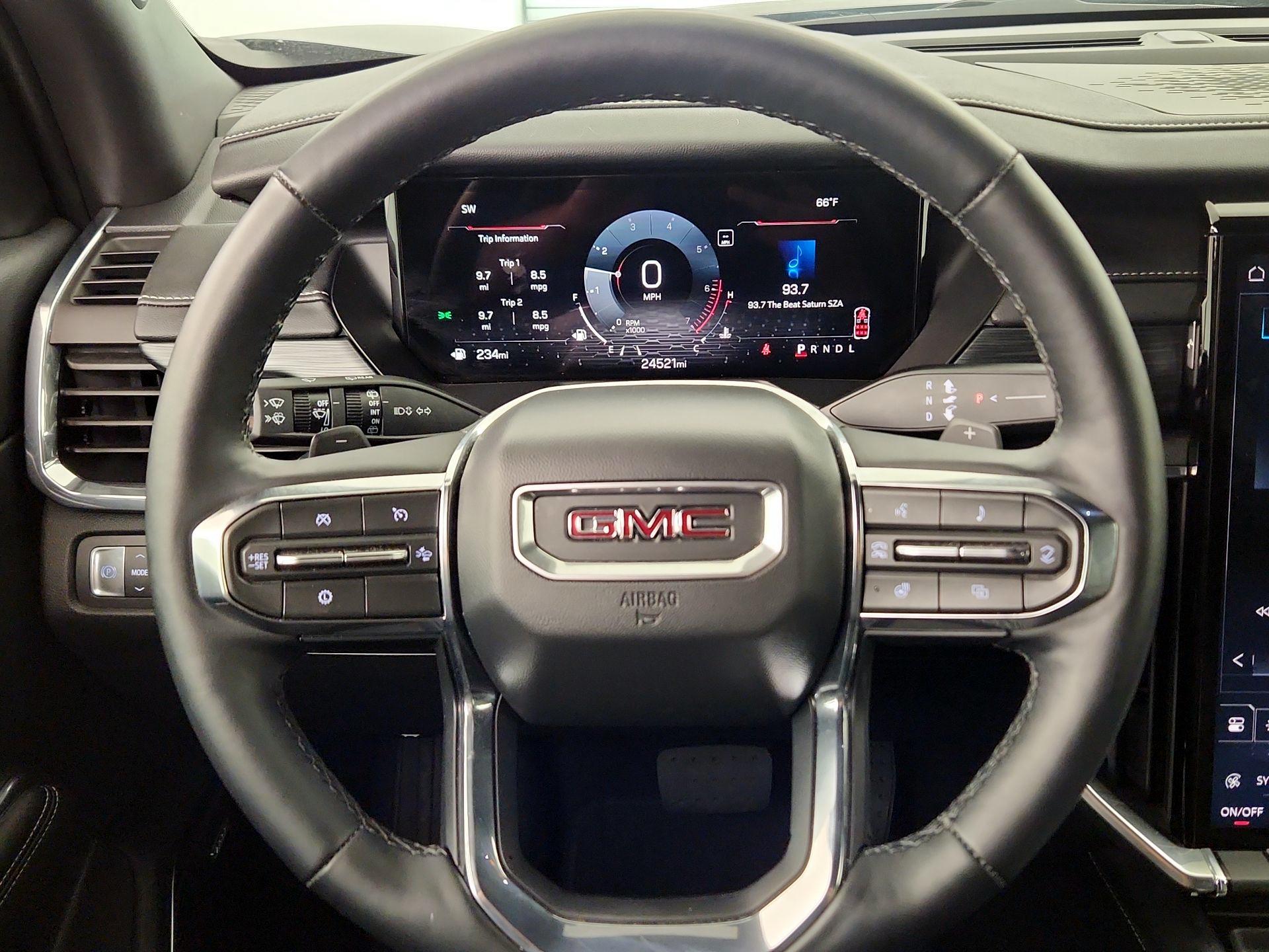 Thumbnail: 2025 GMC Acadia - 10