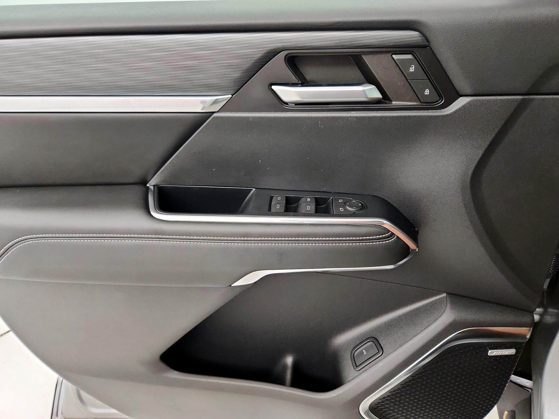 Thumbnail: 2025 GMC Acadia - 12