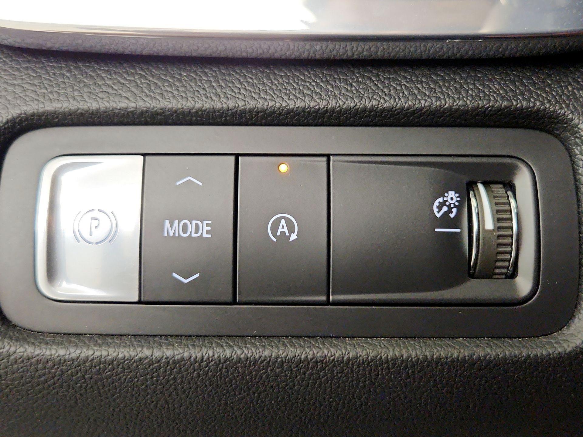 Thumbnail: 2025 GMC Acadia - 13