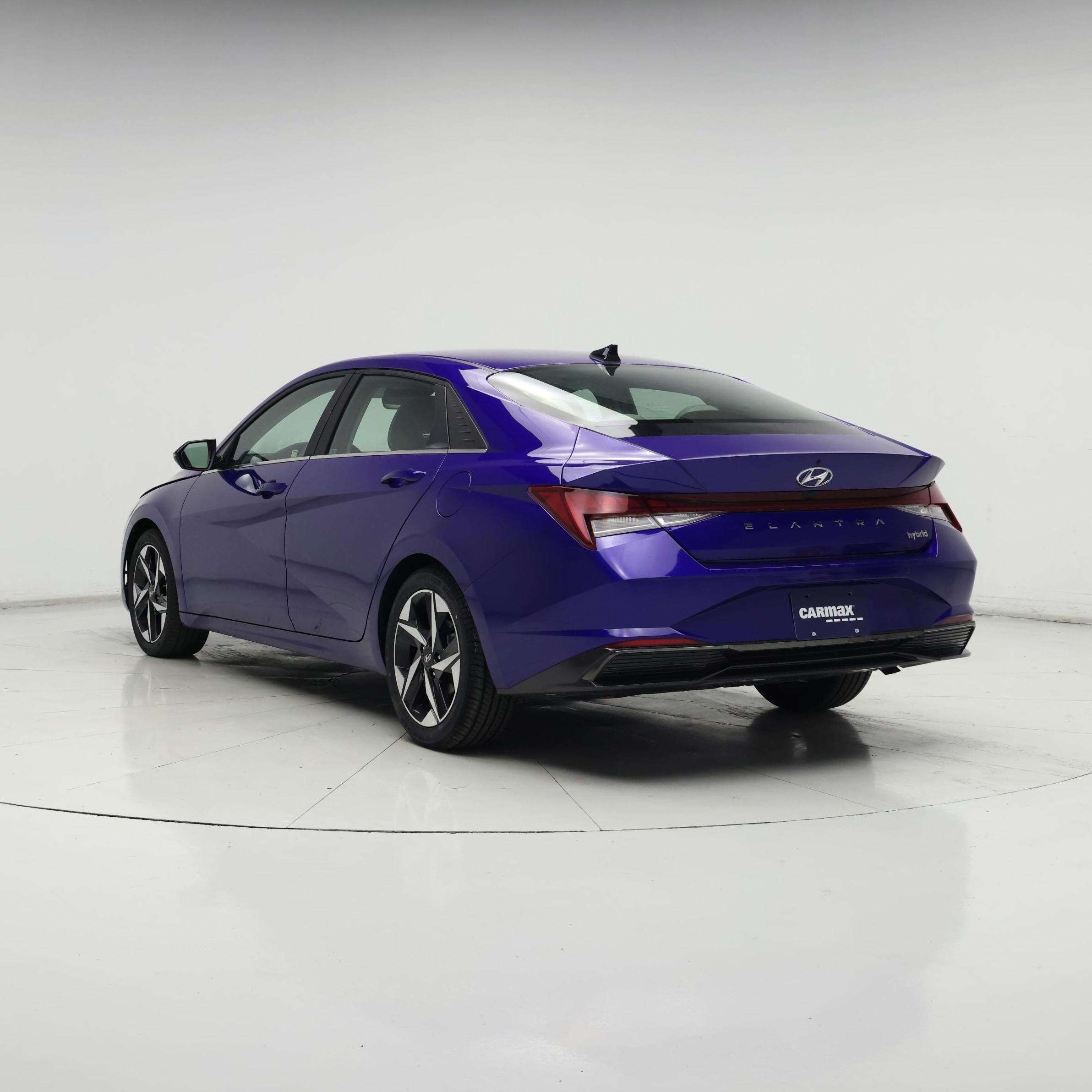 Thumbnail: 2023 Hyundai Elantra - 2