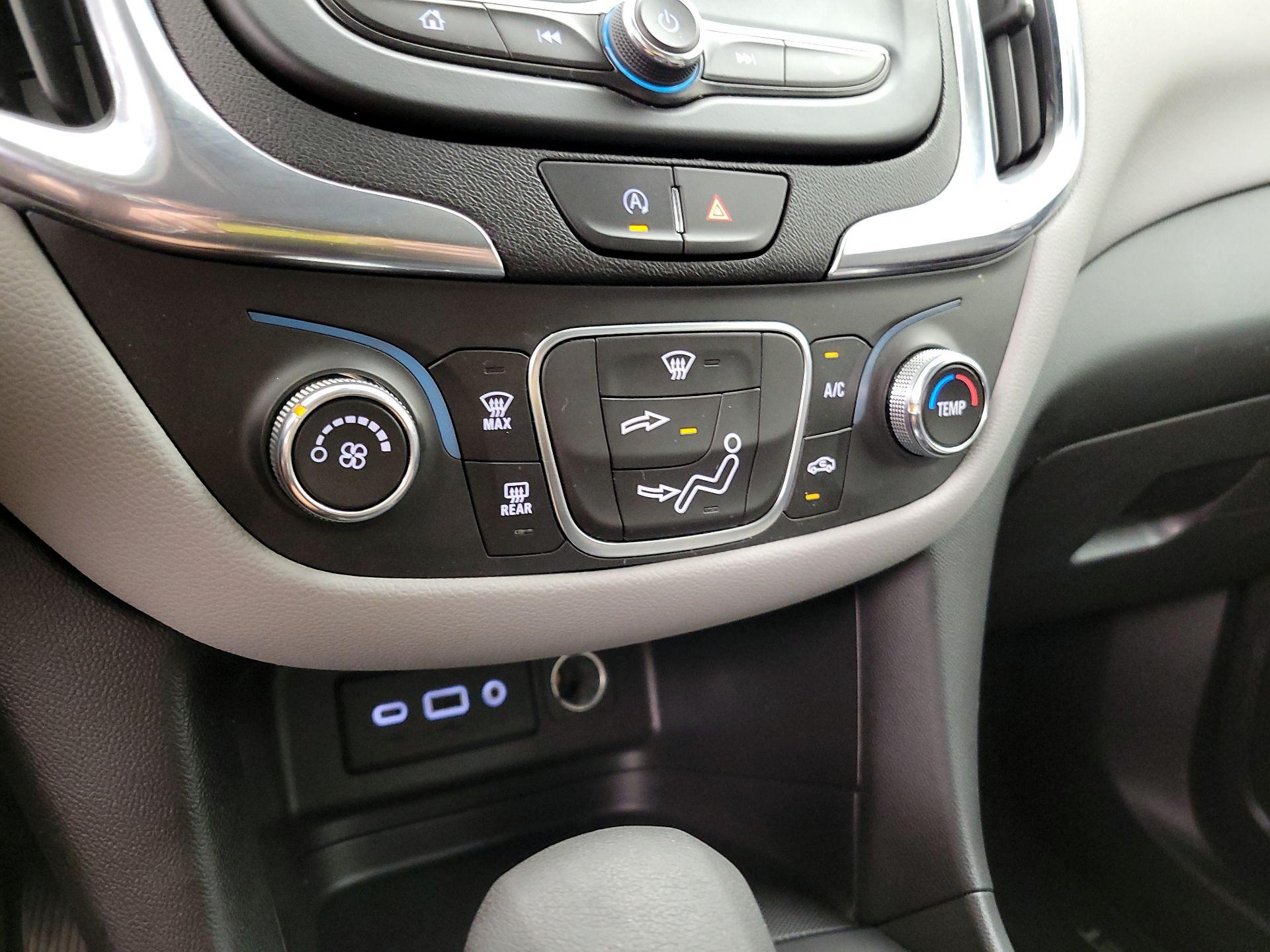 Thumbnail: 2024 Chevrolet Equinox - 16