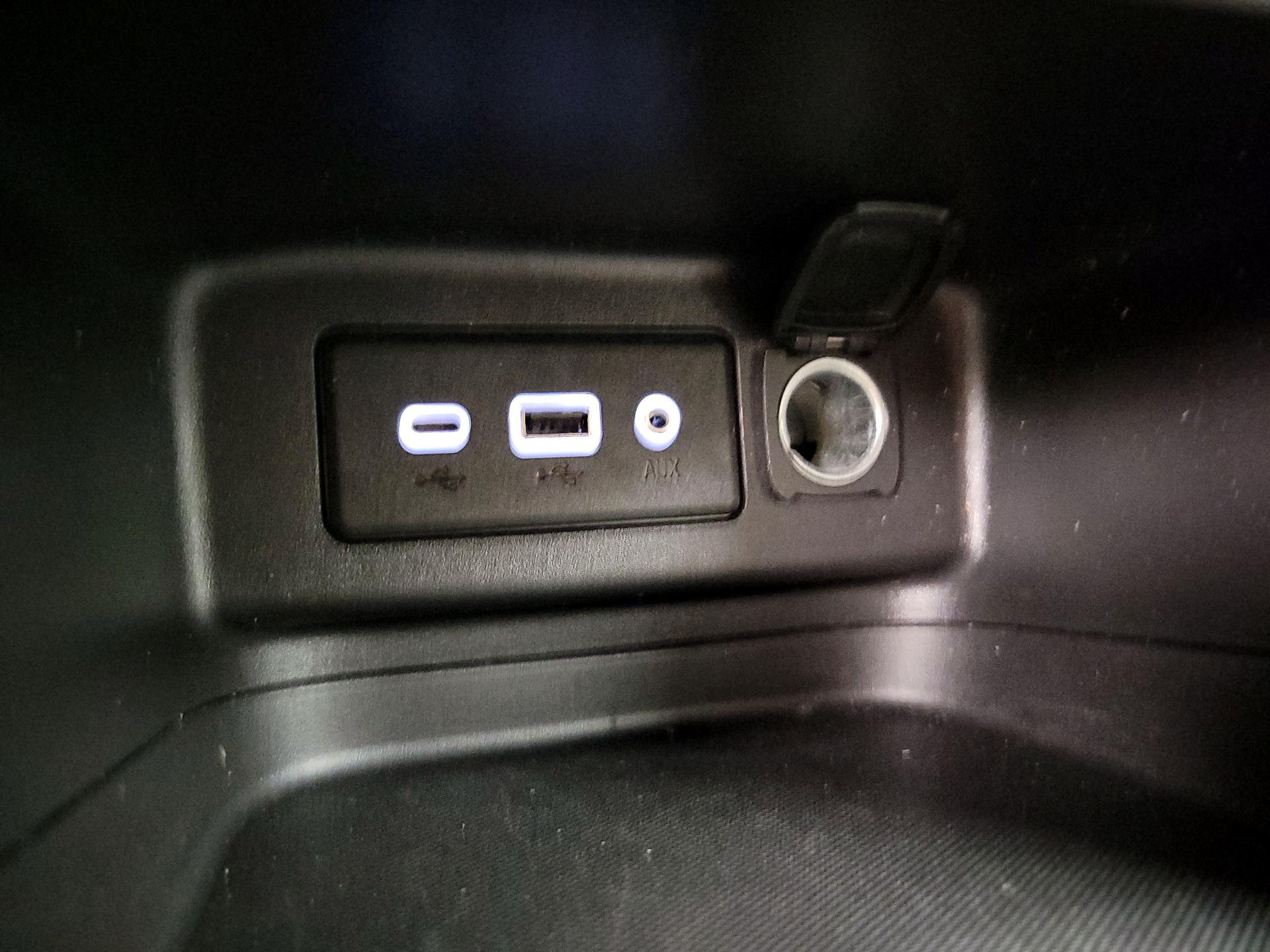 Thumbnail: 2024 Chevrolet Equinox - 18