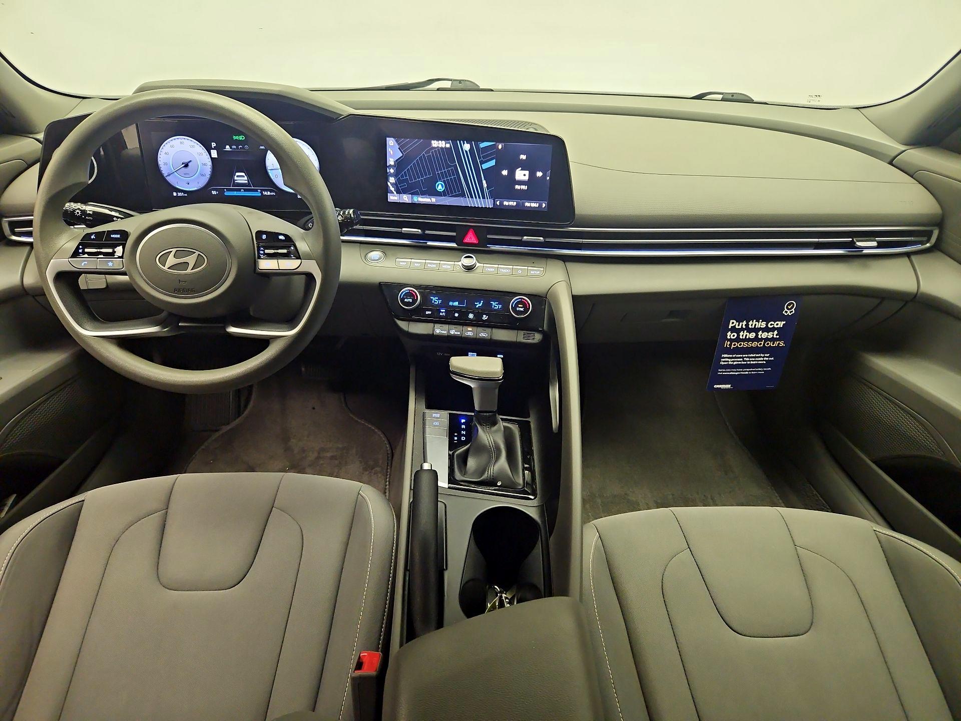 Thumbnail: 2024 Hyundai Elantra - 9