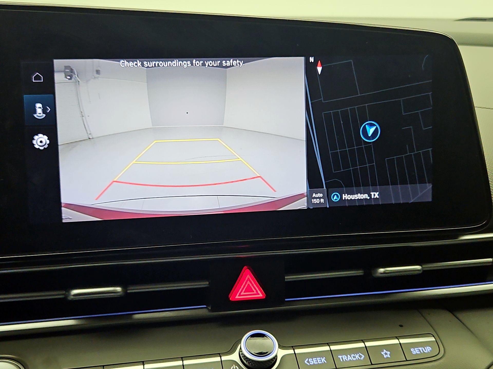 Thumbnail: 2024 Hyundai Elantra - 15