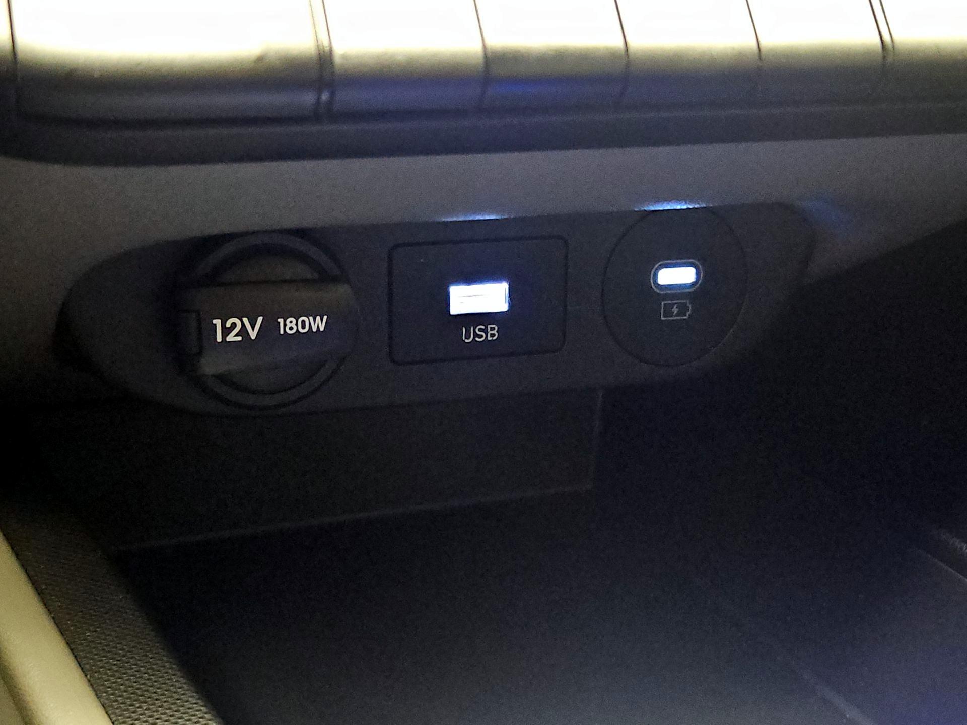 Thumbnail: 2024 Hyundai Elantra - 19