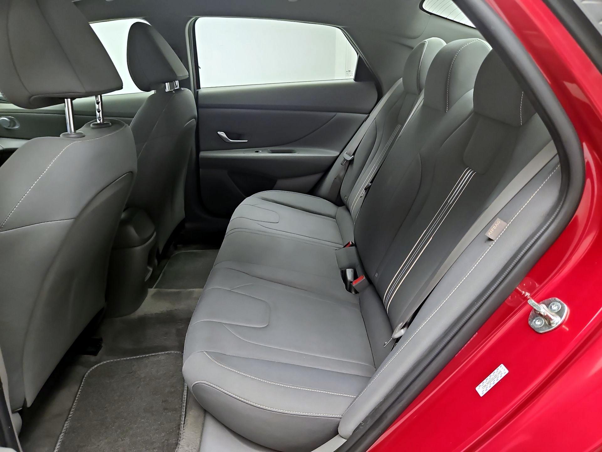 Thumbnail: 2024 Hyundai Elantra - 20