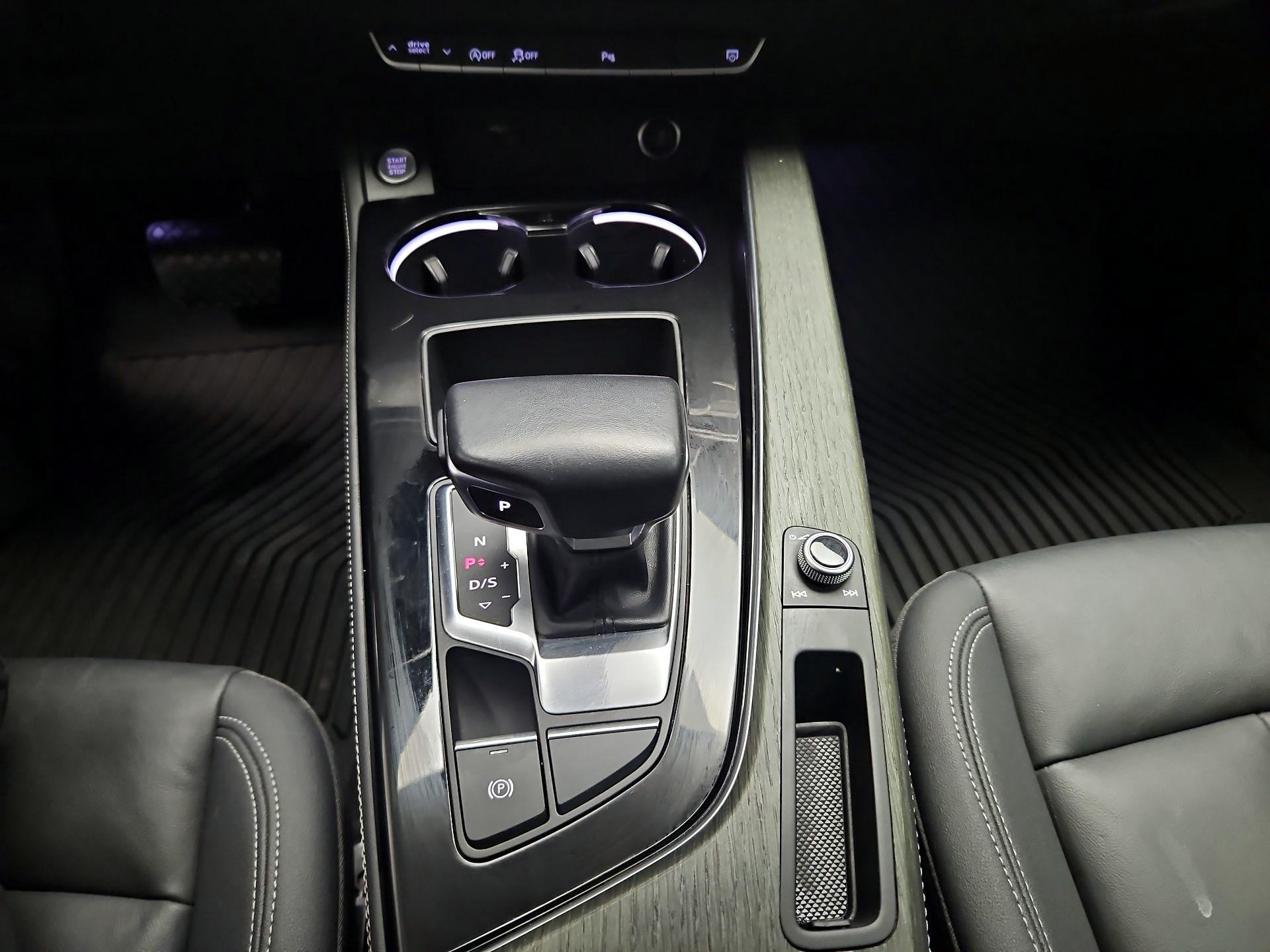 Thumbnail: 2022 Audi A5 - 16