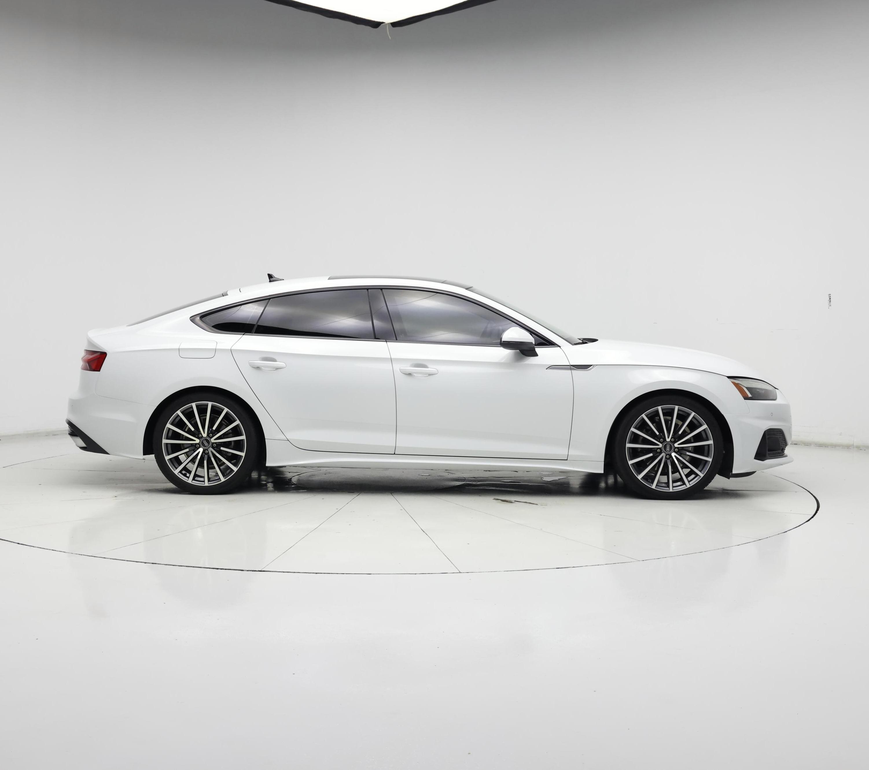 Thumbnail: 2022 Audi A5 - 7