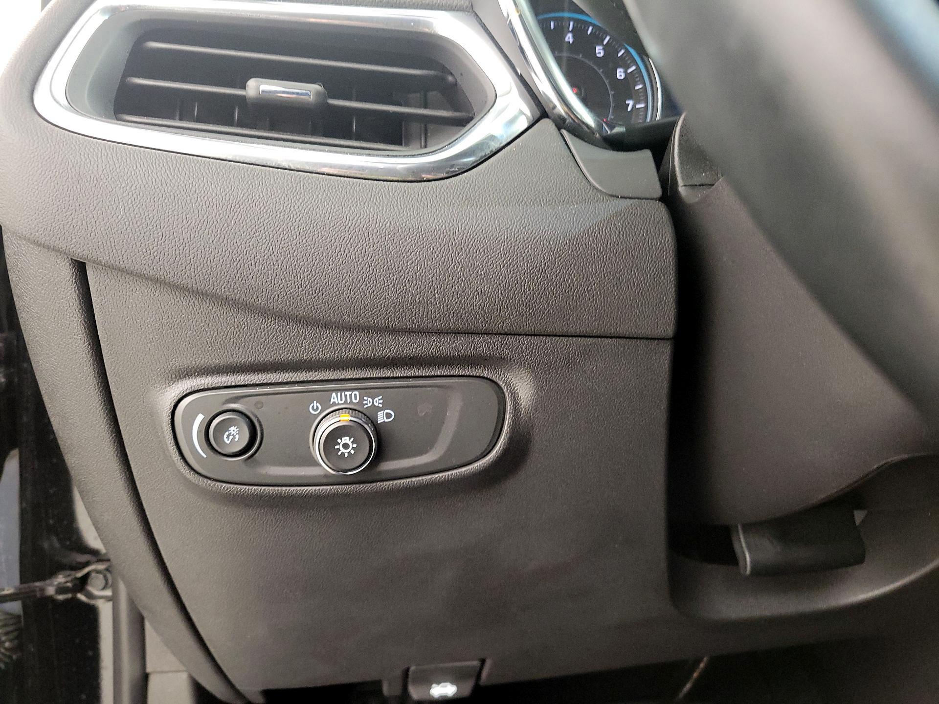 Thumbnail: 2024 Chevrolet Equinox - 13