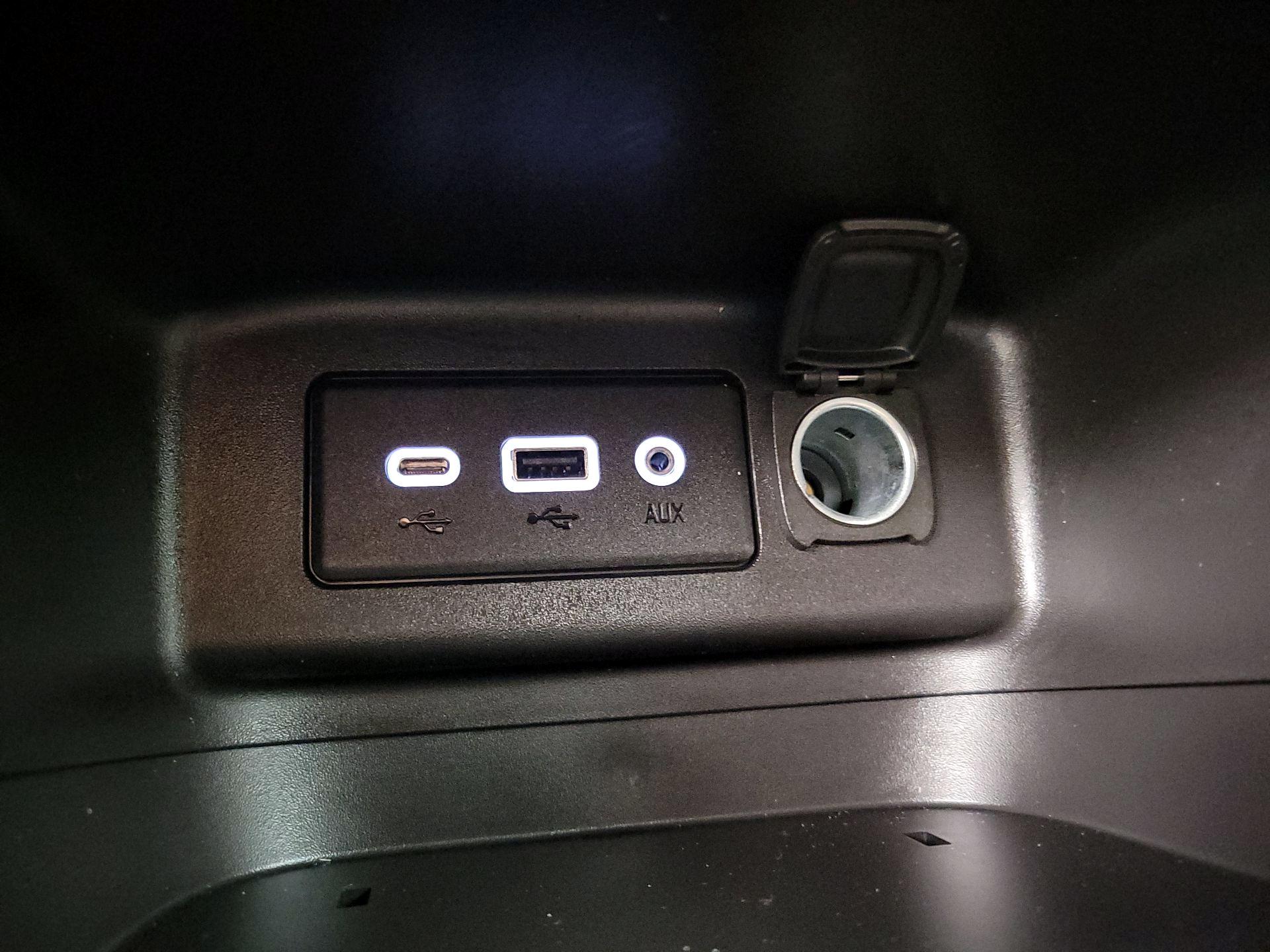 Thumbnail: 2024 Chevrolet Equinox - 18