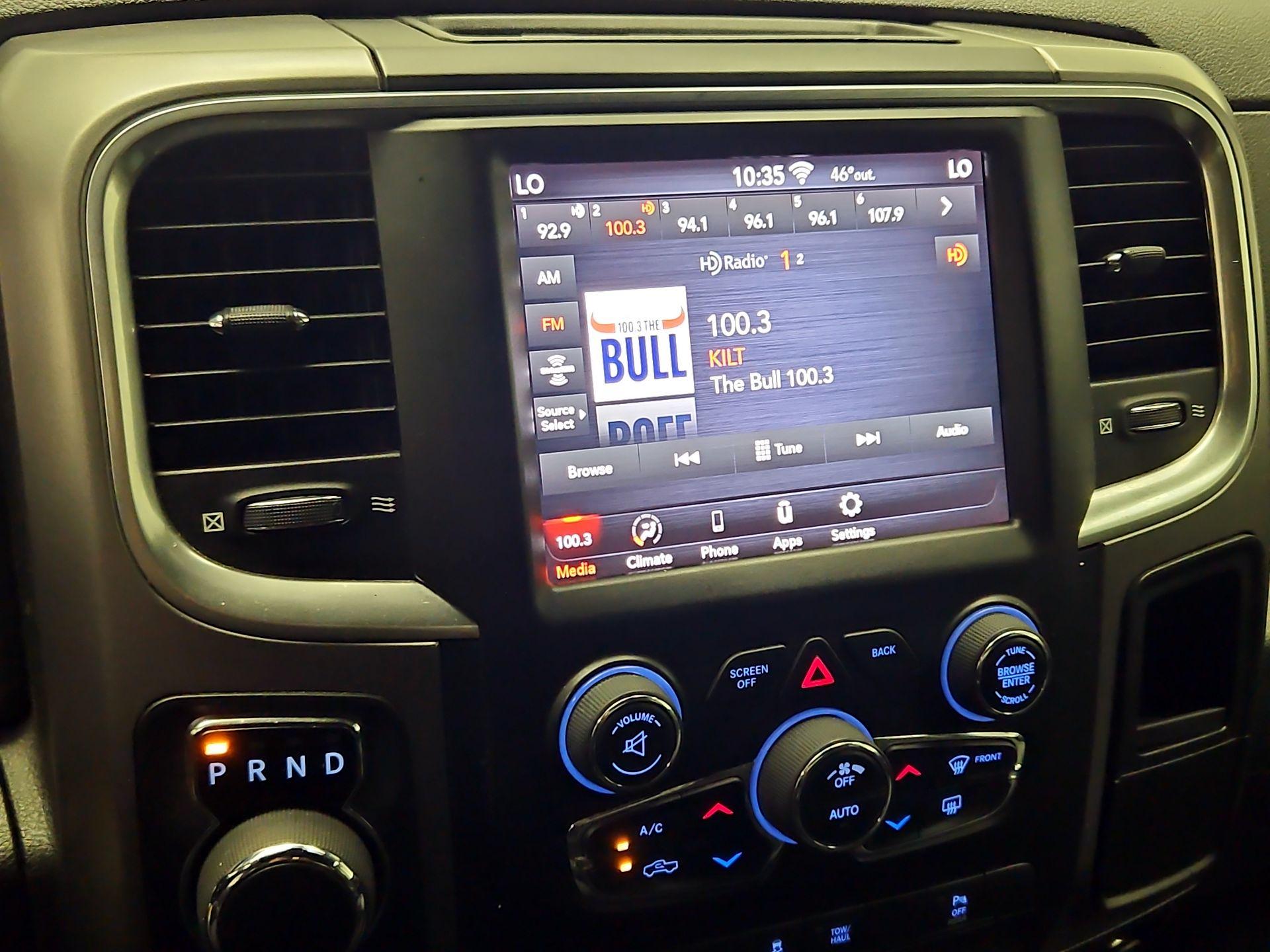 Thumbnail: 2021 RAM 1500 Classic - 15