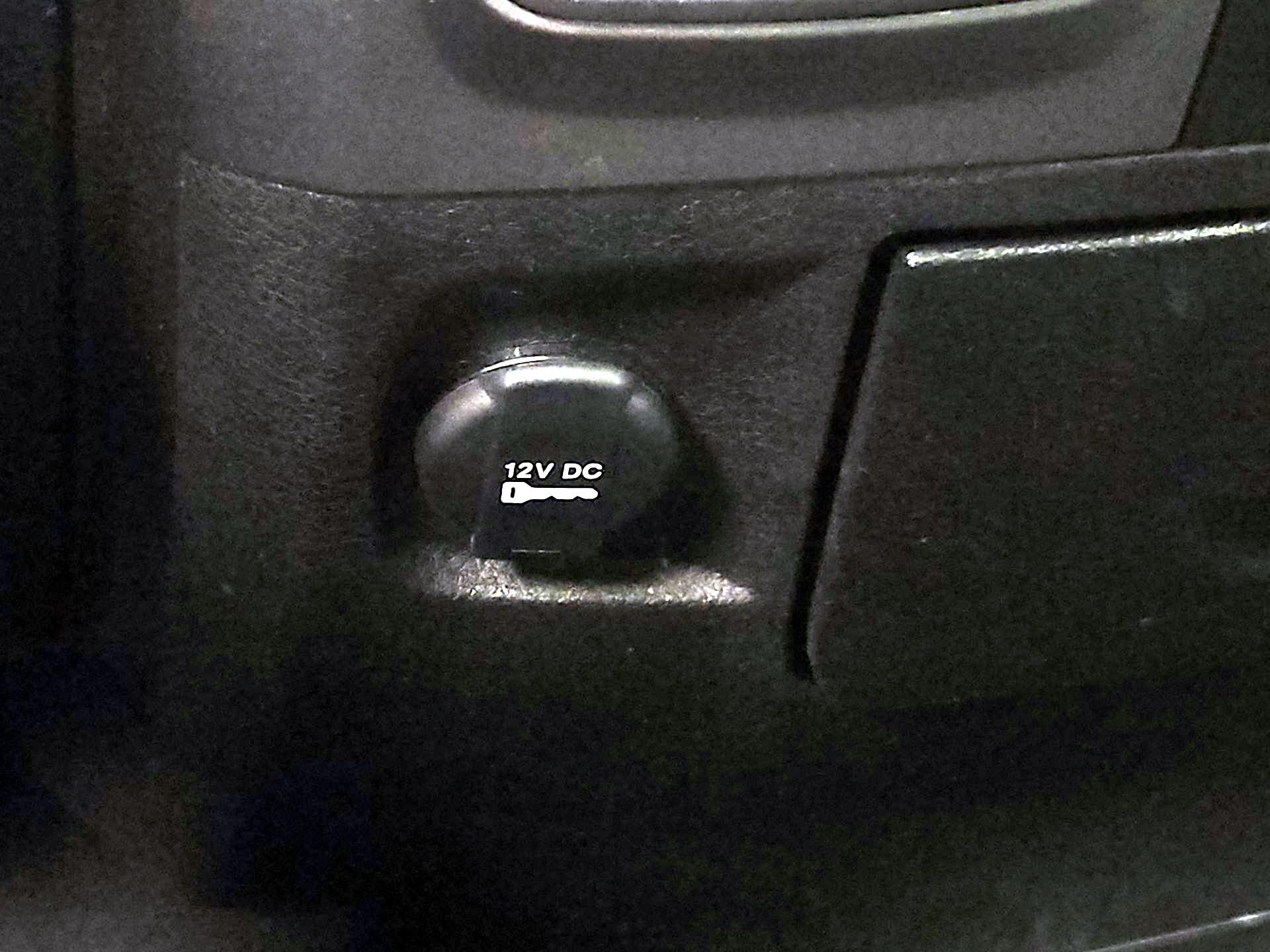 Thumbnail: 2021 RAM 1500 Classic - 18