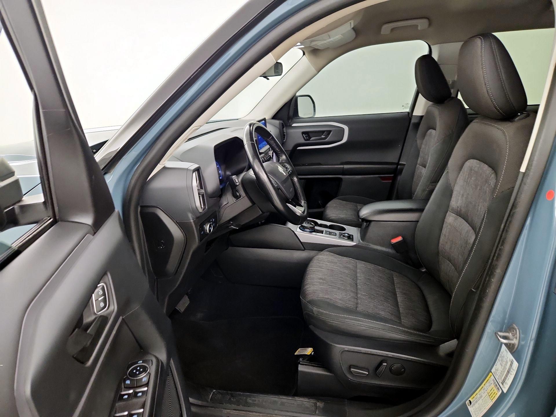 Thumbnail: 2023 Ford Bronco Sport - 11