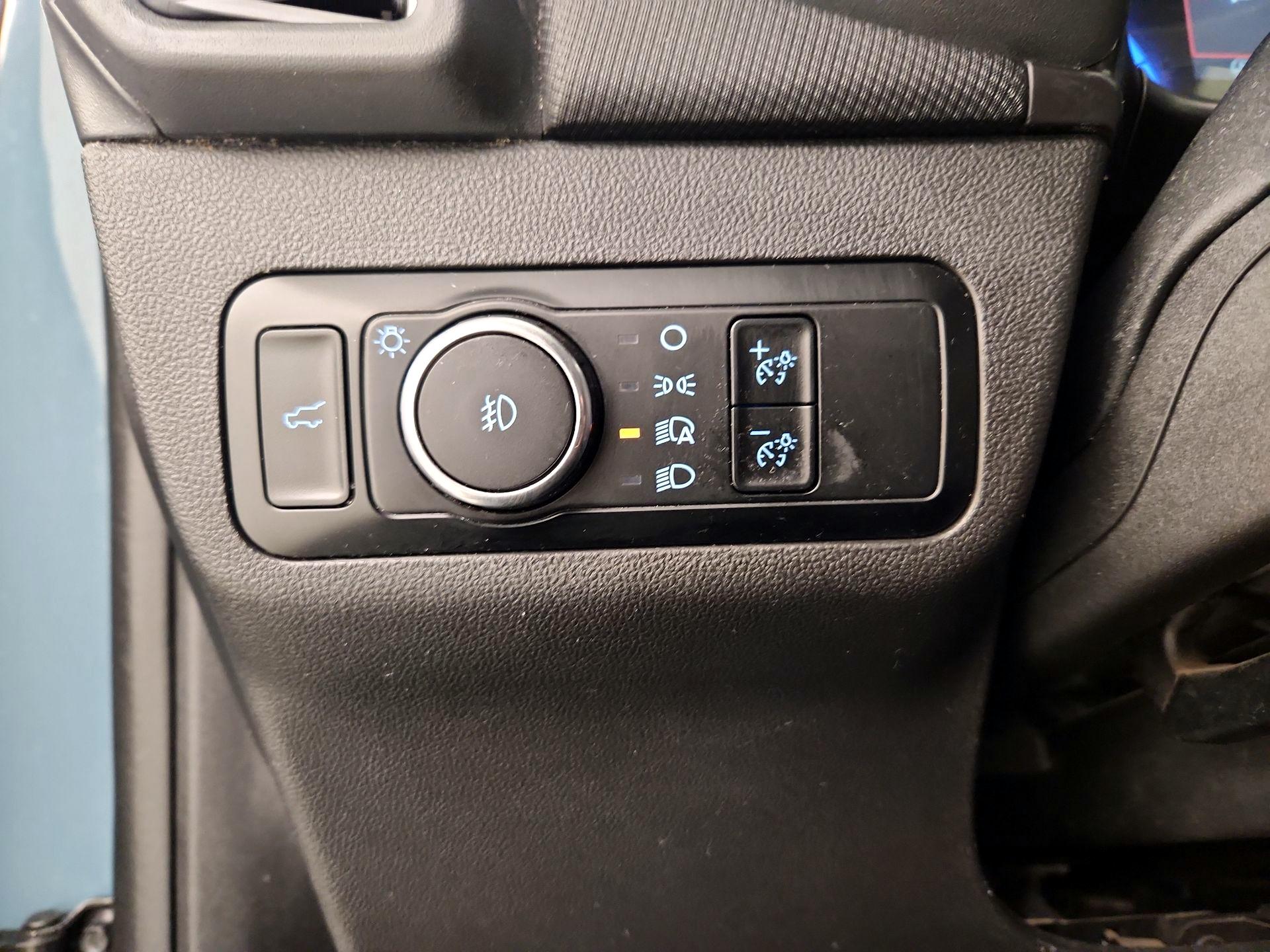 Thumbnail: 2023 Ford Bronco Sport - 13