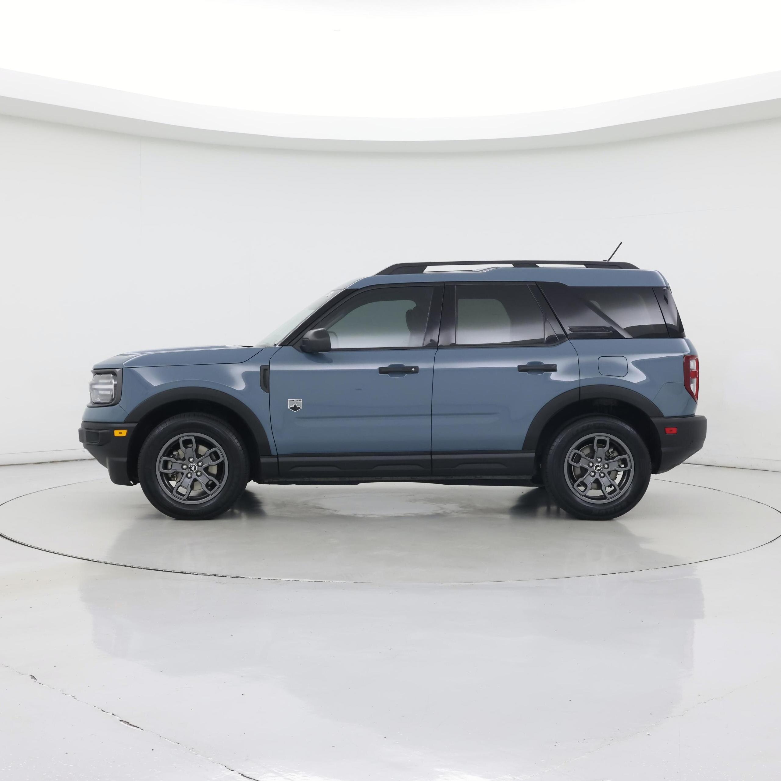 Thumbnail: 2023 Ford Bronco Sport - 3