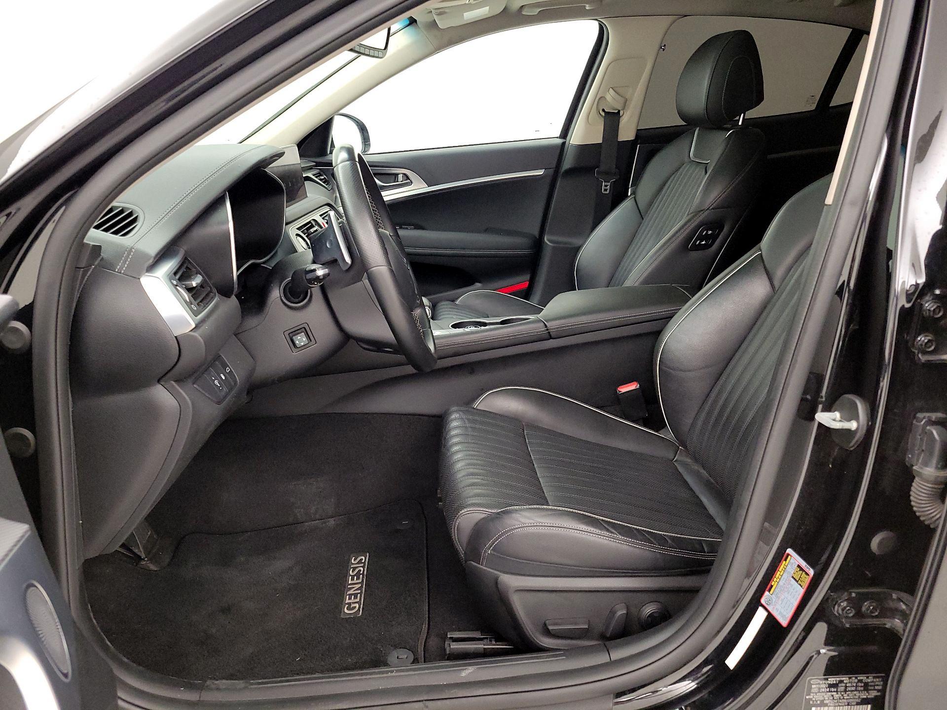 Thumbnail: 2022 Genesis G70 - 11