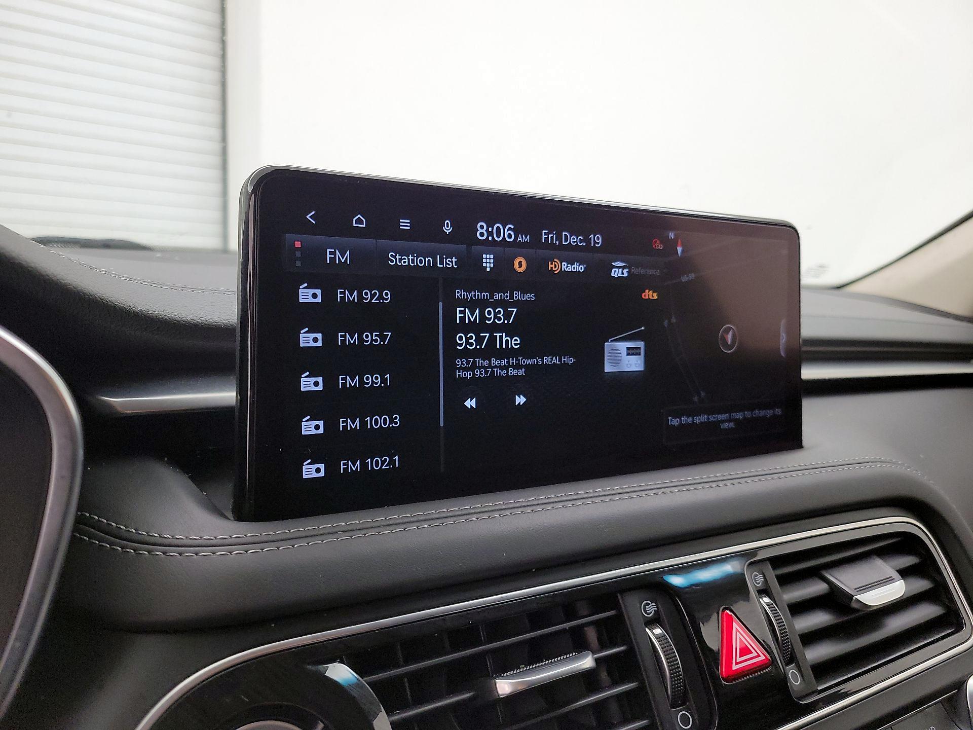 Thumbnail: 2022 Genesis G70 - 15